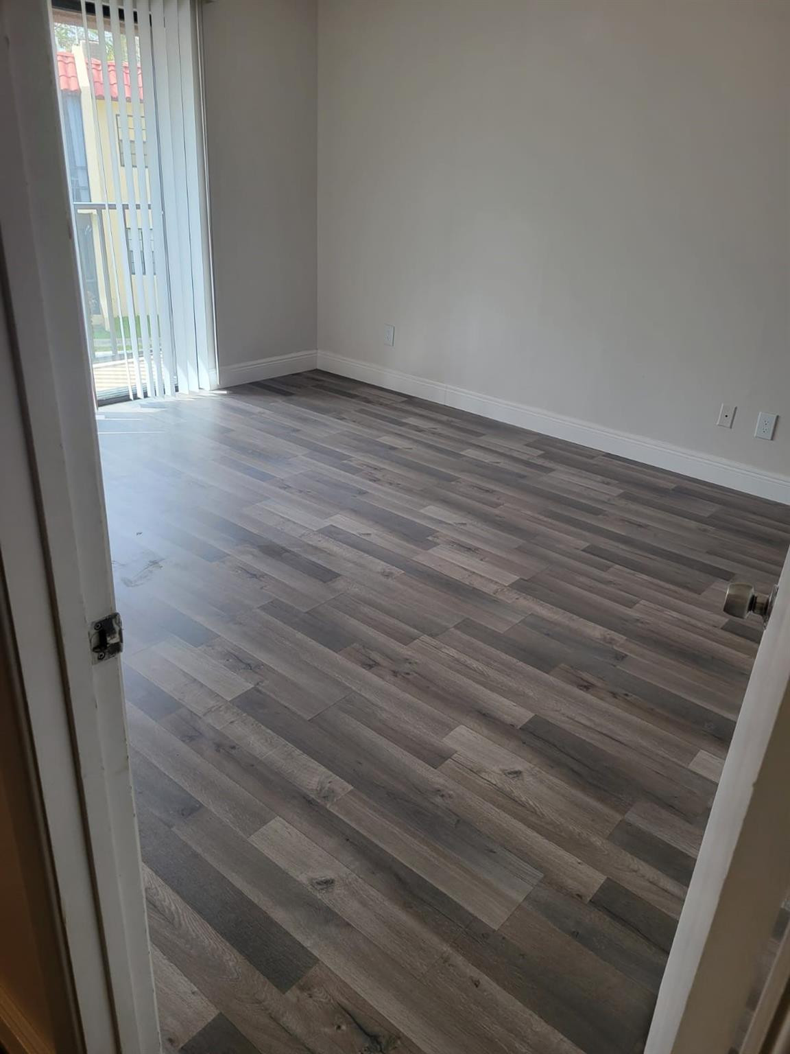 2050 Oleander Boulevard