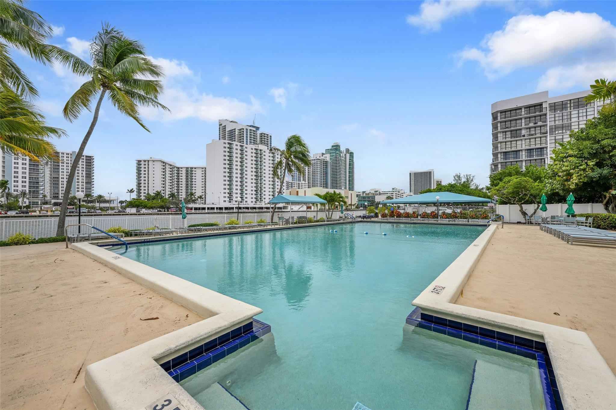 800 Parkview Drive 218
