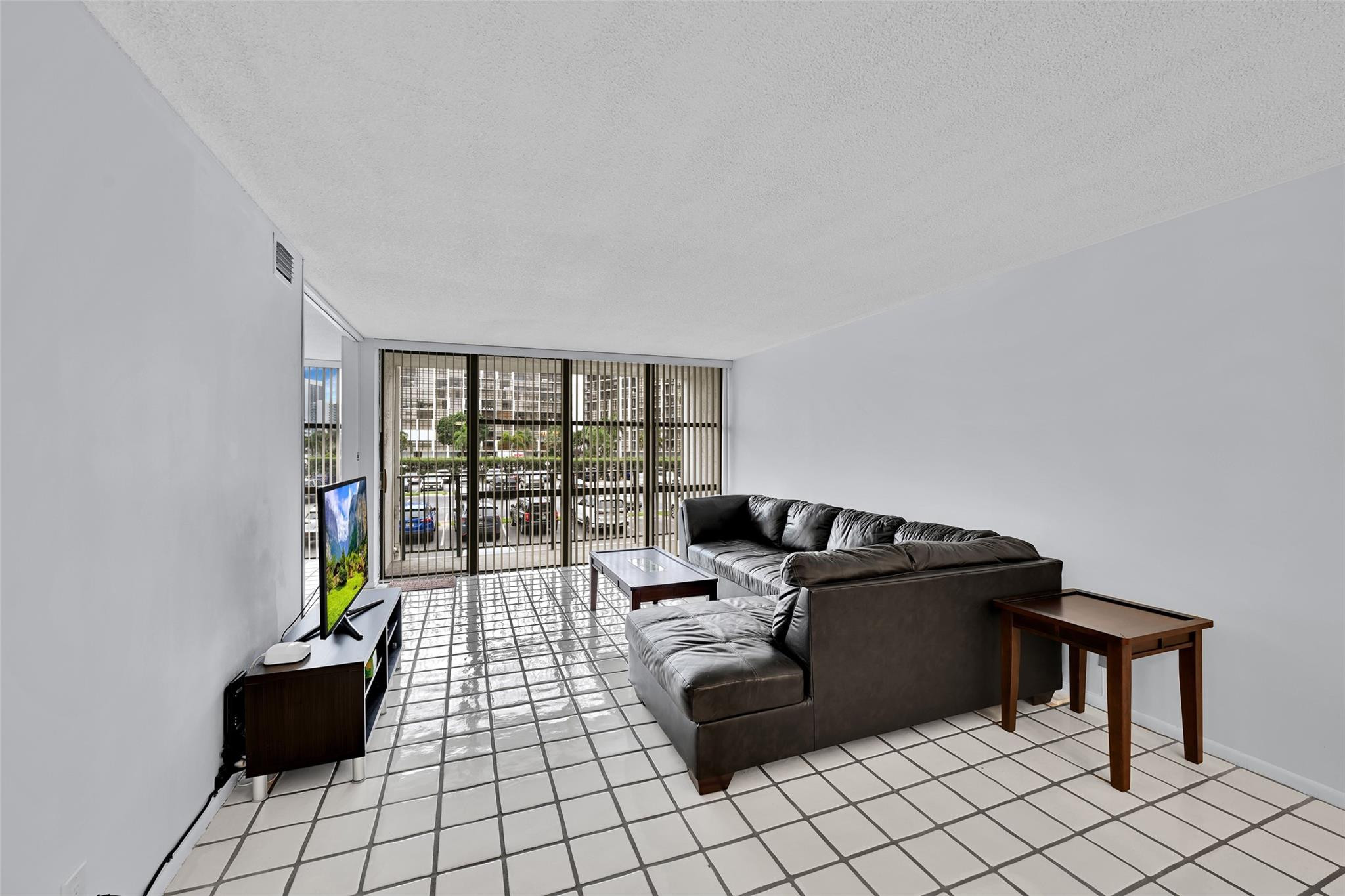 800 Parkview Drive 218