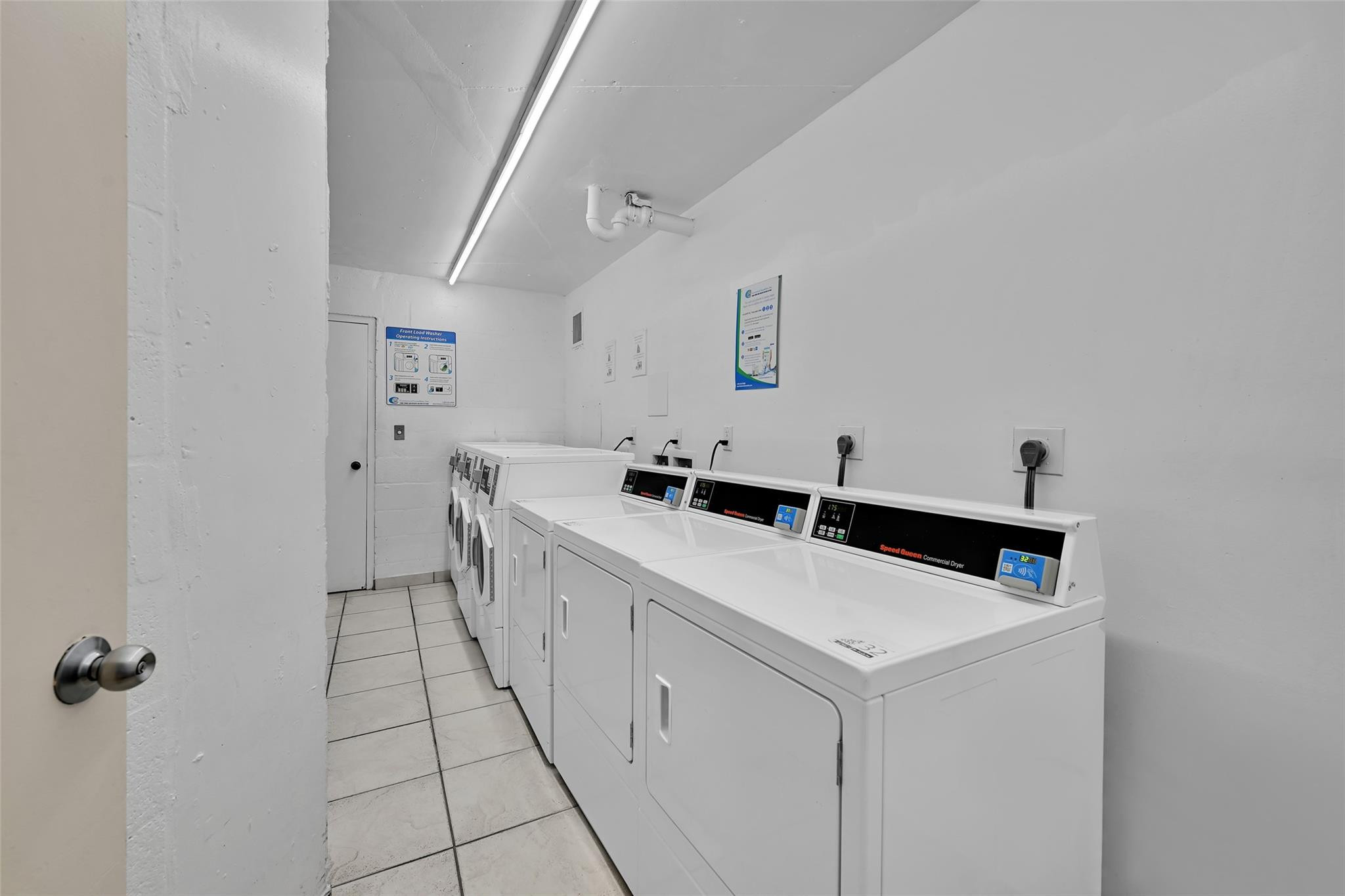 800 Parkview Drive 218