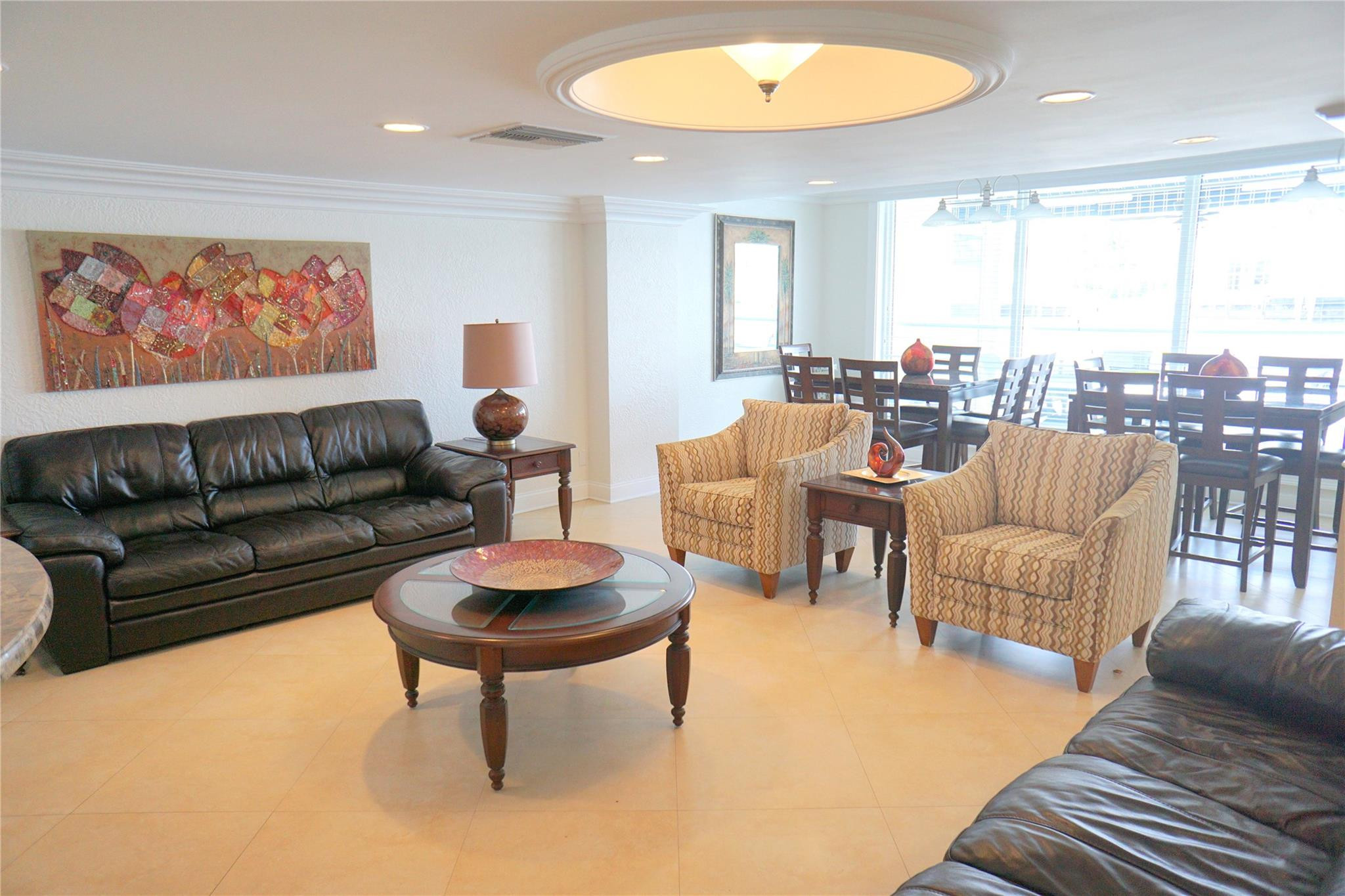 303 N Riverside Drive PH-4