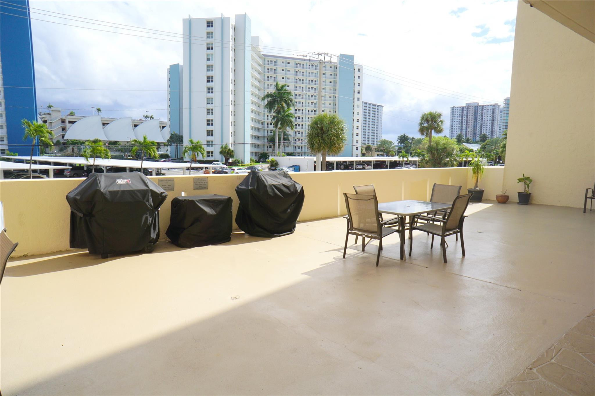 303 N Riverside Drive PH-4