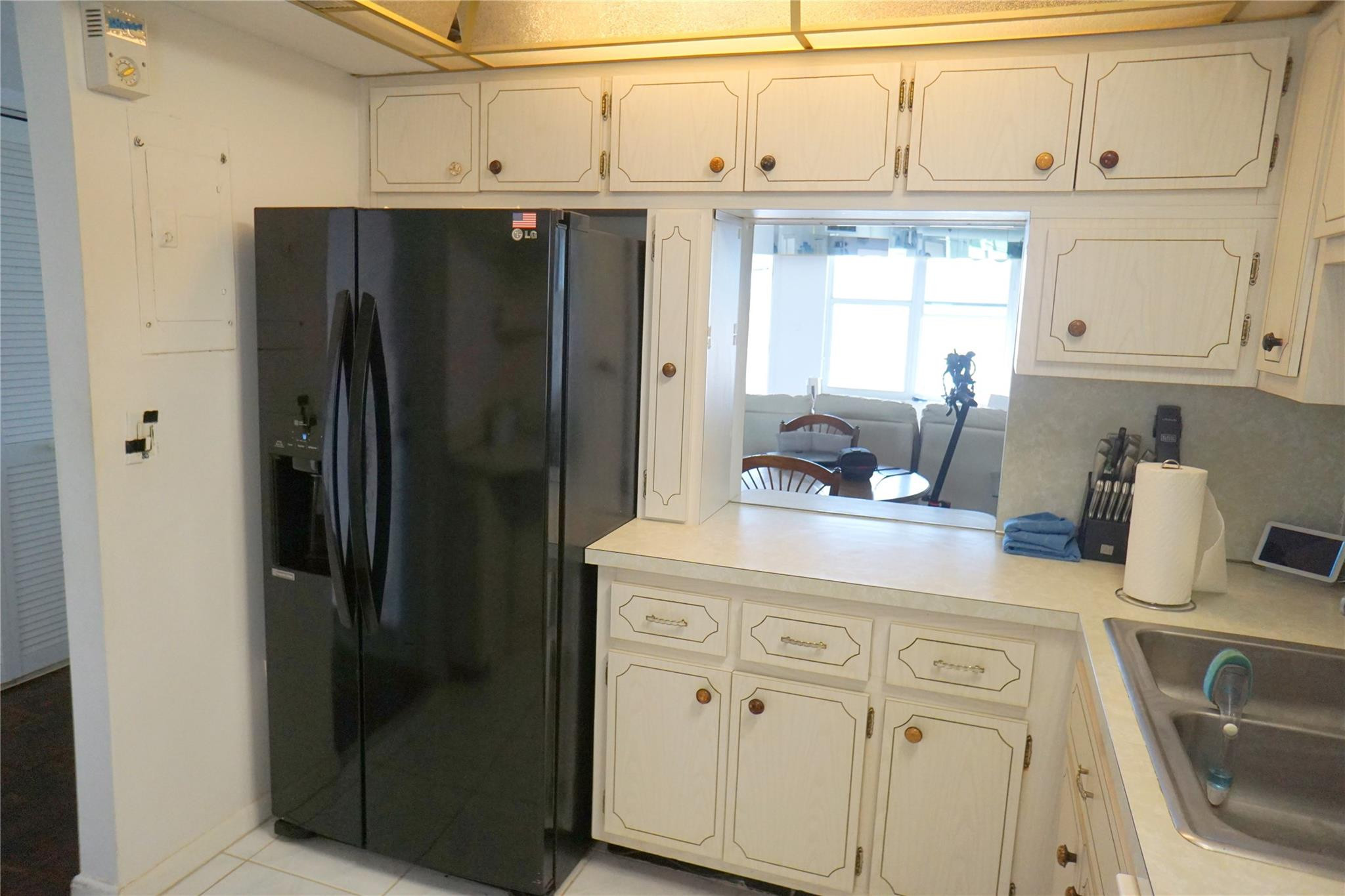 303 N Riverside Drive PH-4