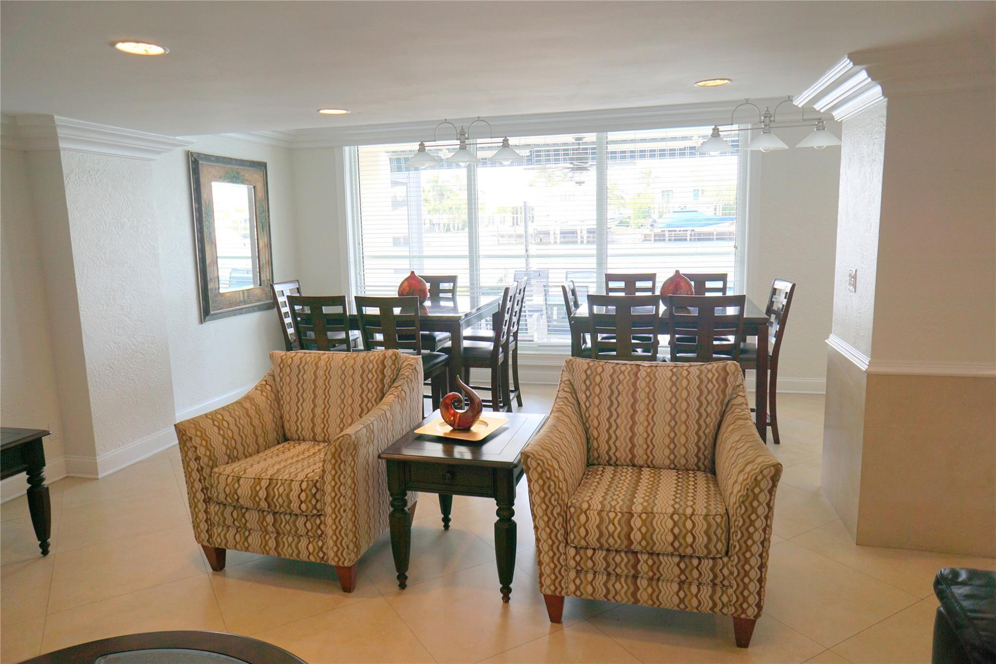 303 N Riverside Drive PH-4