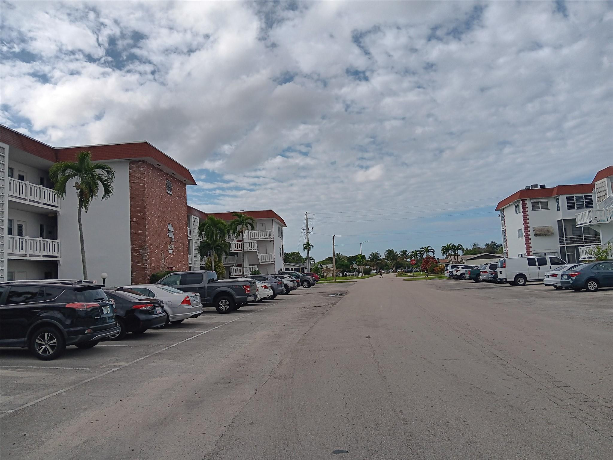 4310 NW 12th Court 203