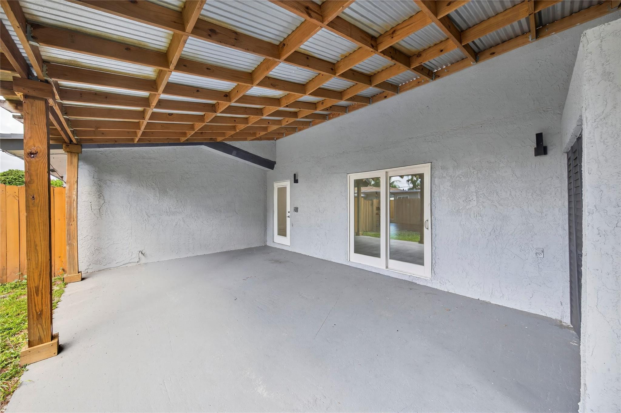 2012 NW 12th Avenue