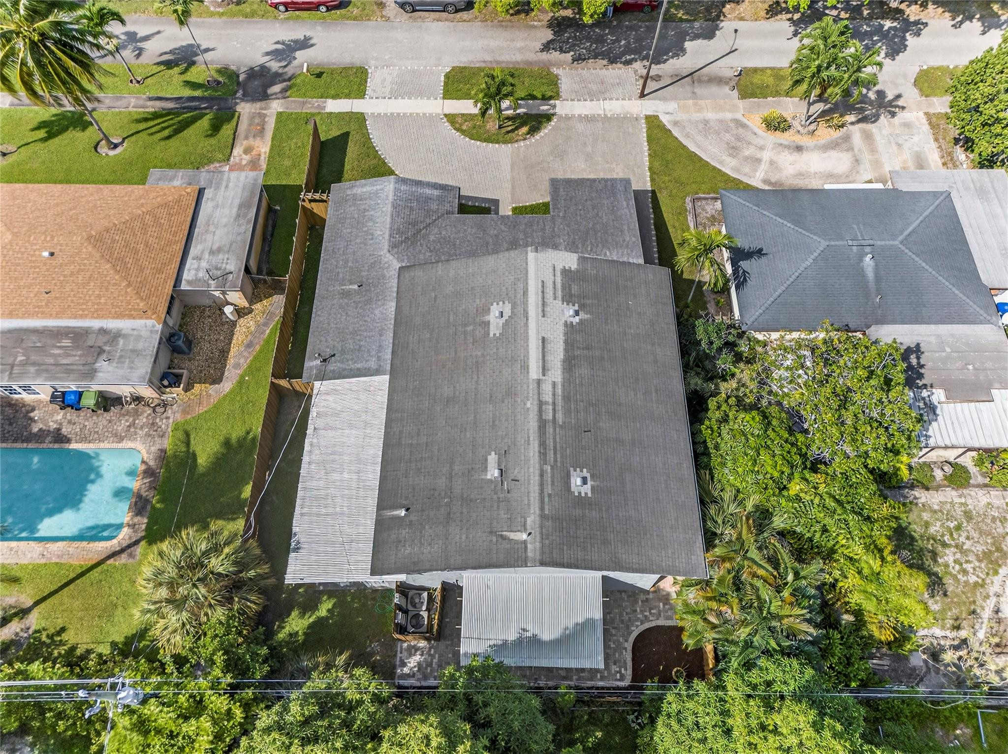 2012 NW 12th Avenue
