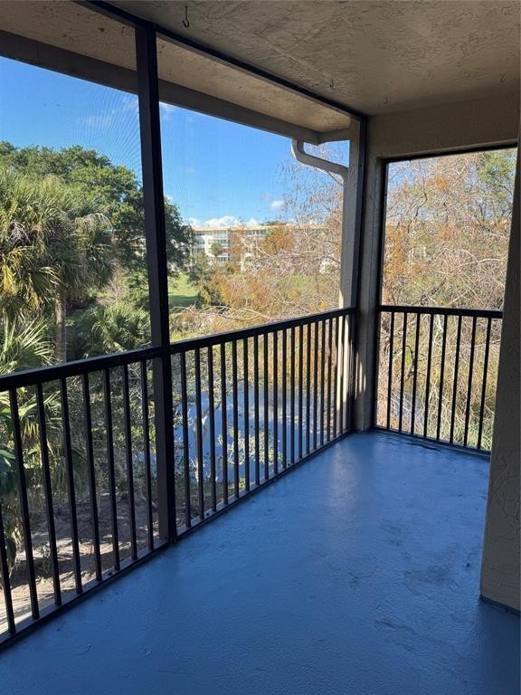 4521 W Mcnab Road 19