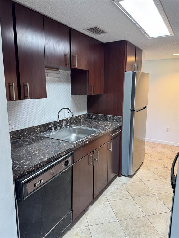 4521 W Mcnab Road 19