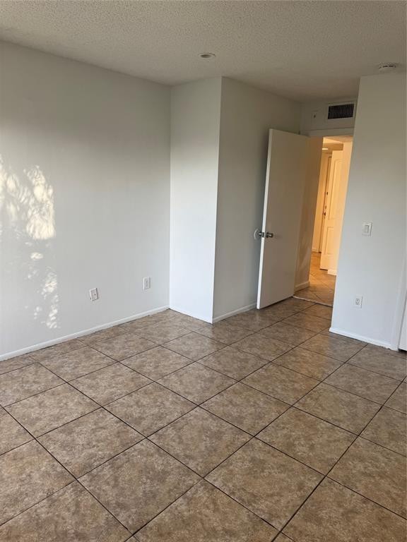 4521 W Mcnab Road 19