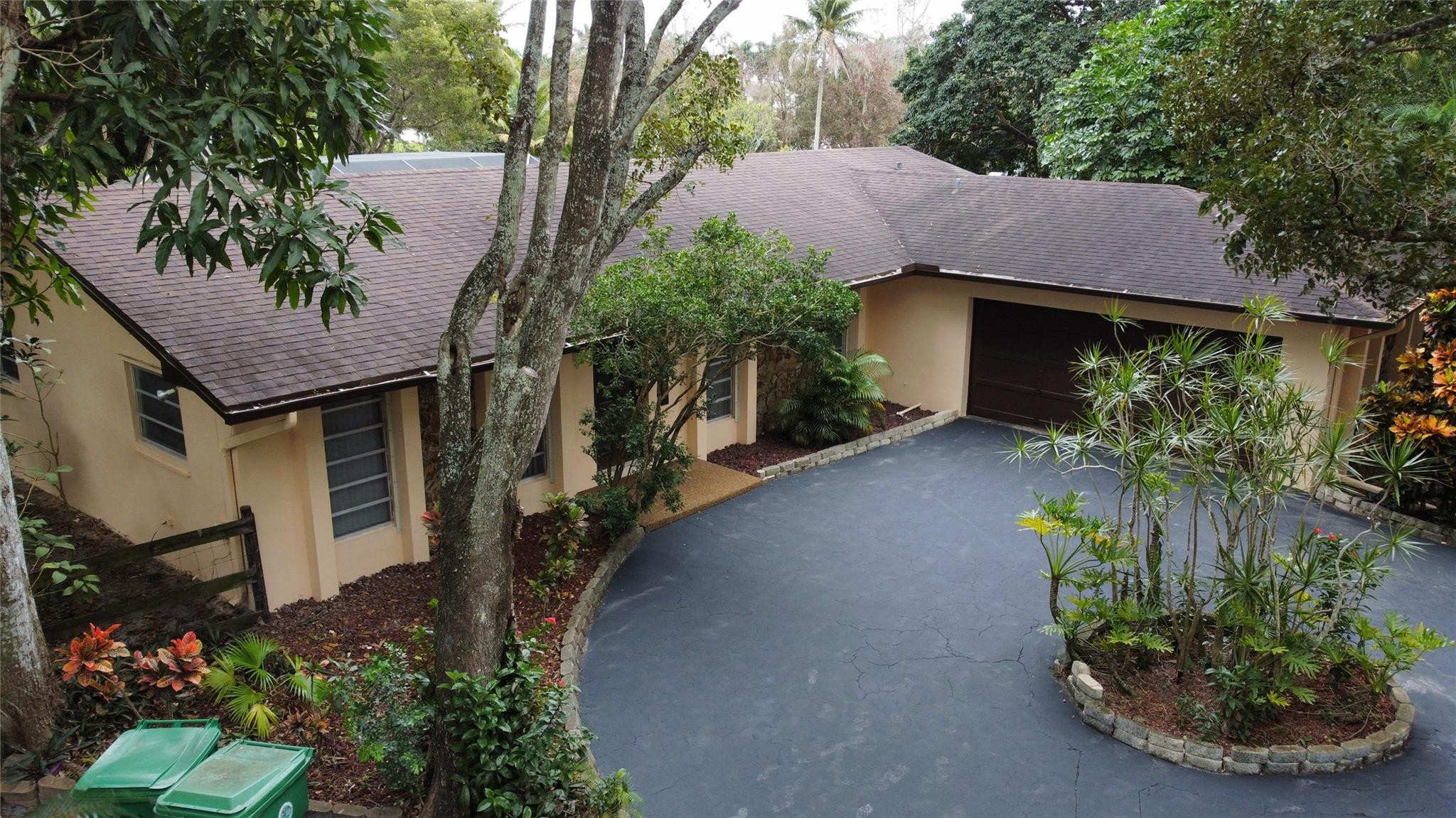 10800 SW 40th Court