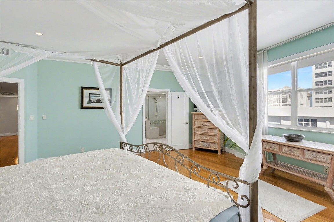 3430 Galt Ocean Drive PH1