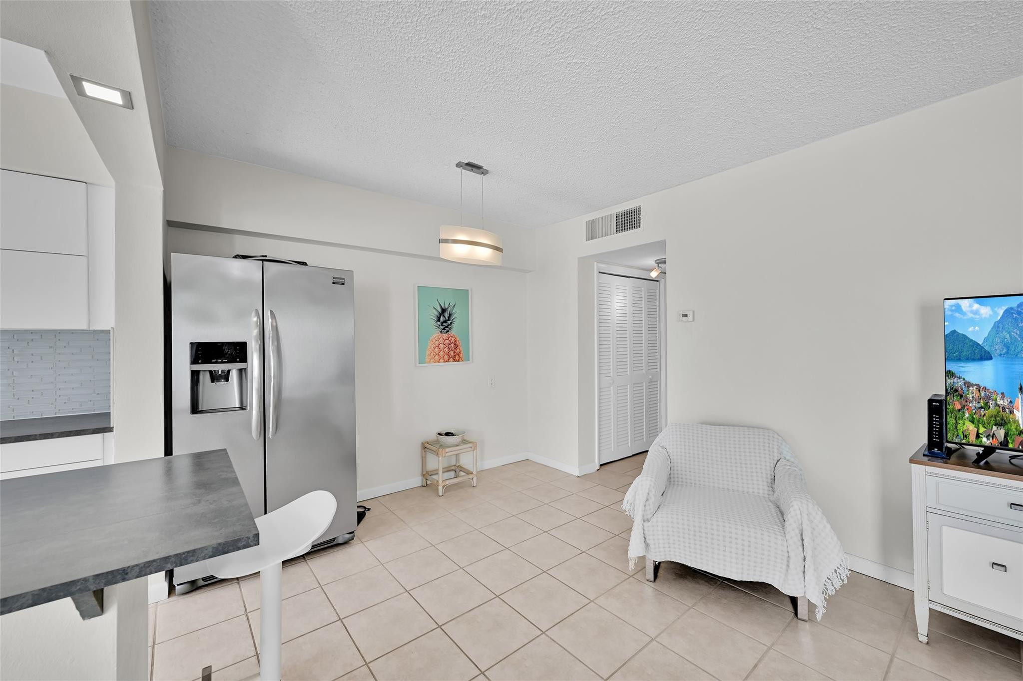 901 S Surf Road 203