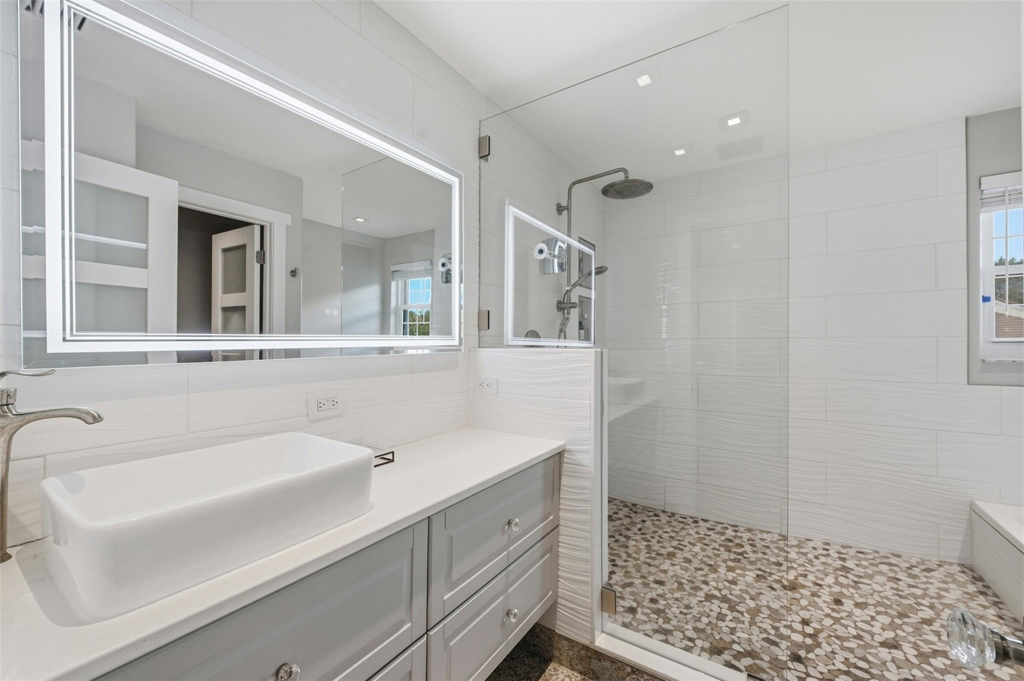 9788 Royal Palm Boulevard