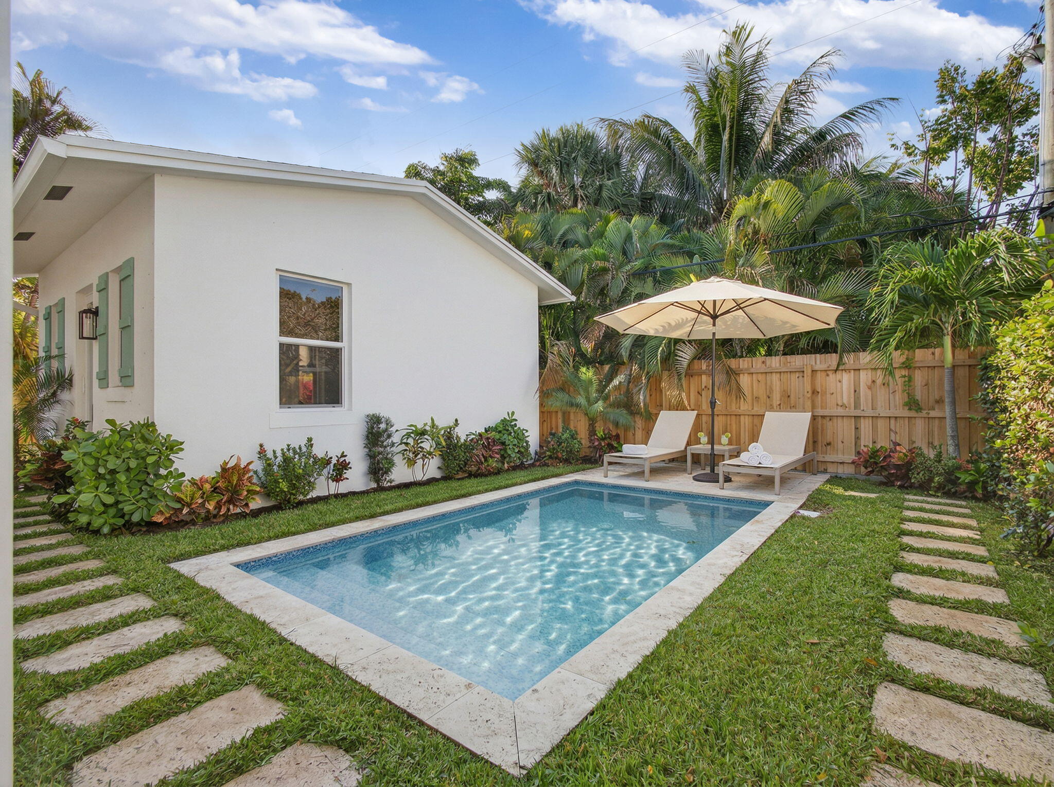 732 Flamingo Drive