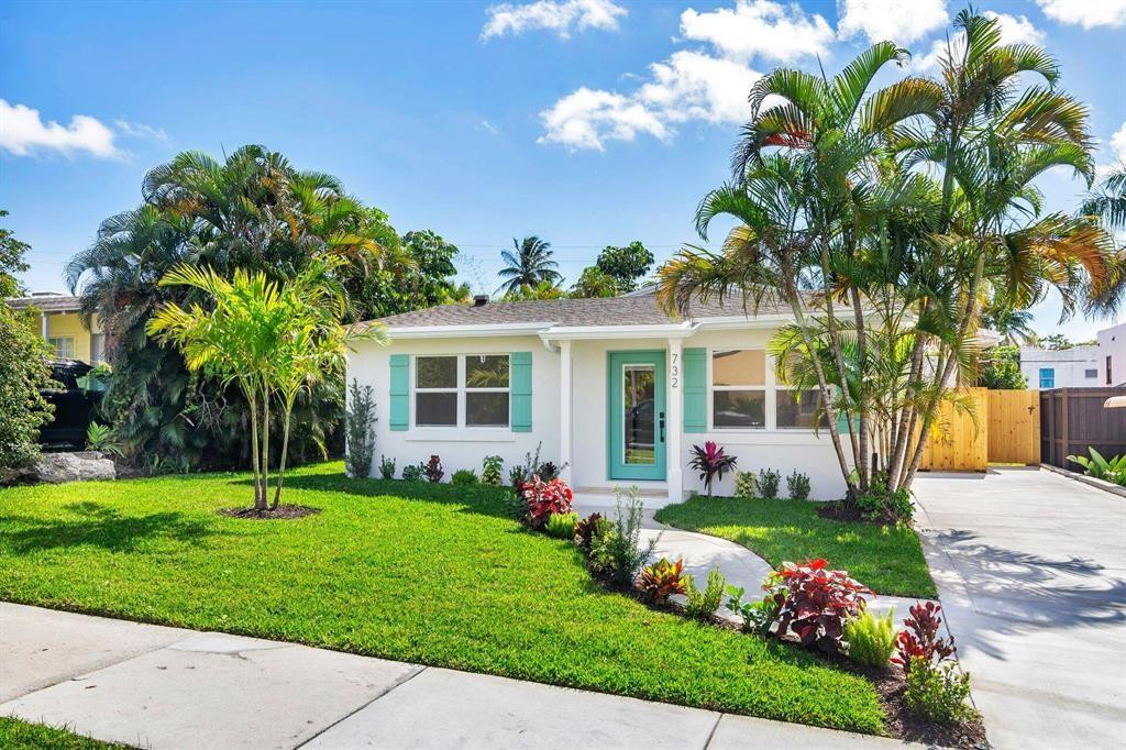 732 Flamingo Drive