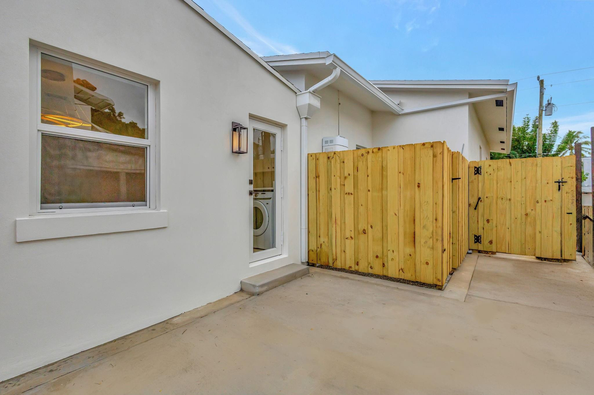 732 Flamingo Drive