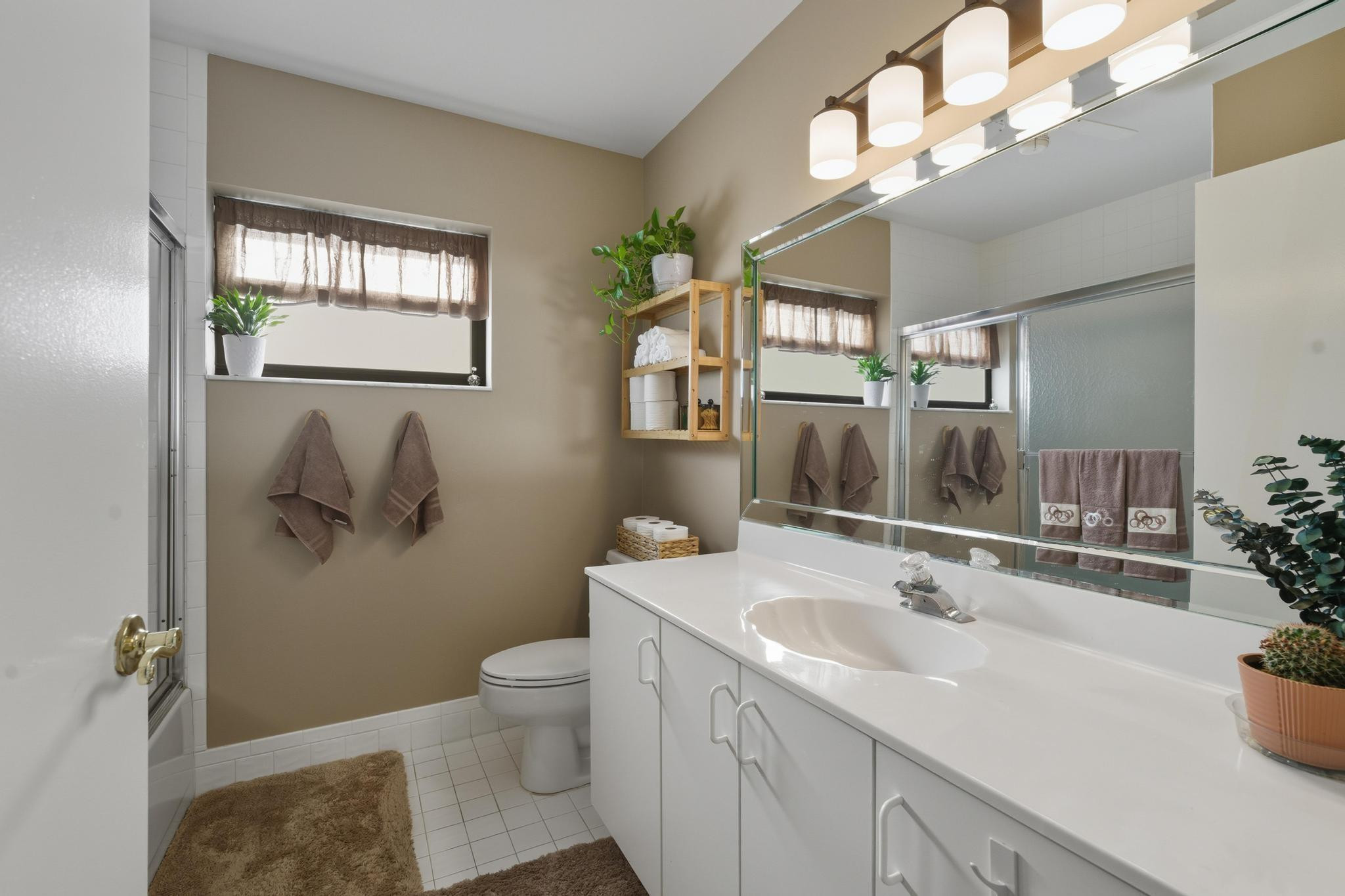 8290 Springlake Drive