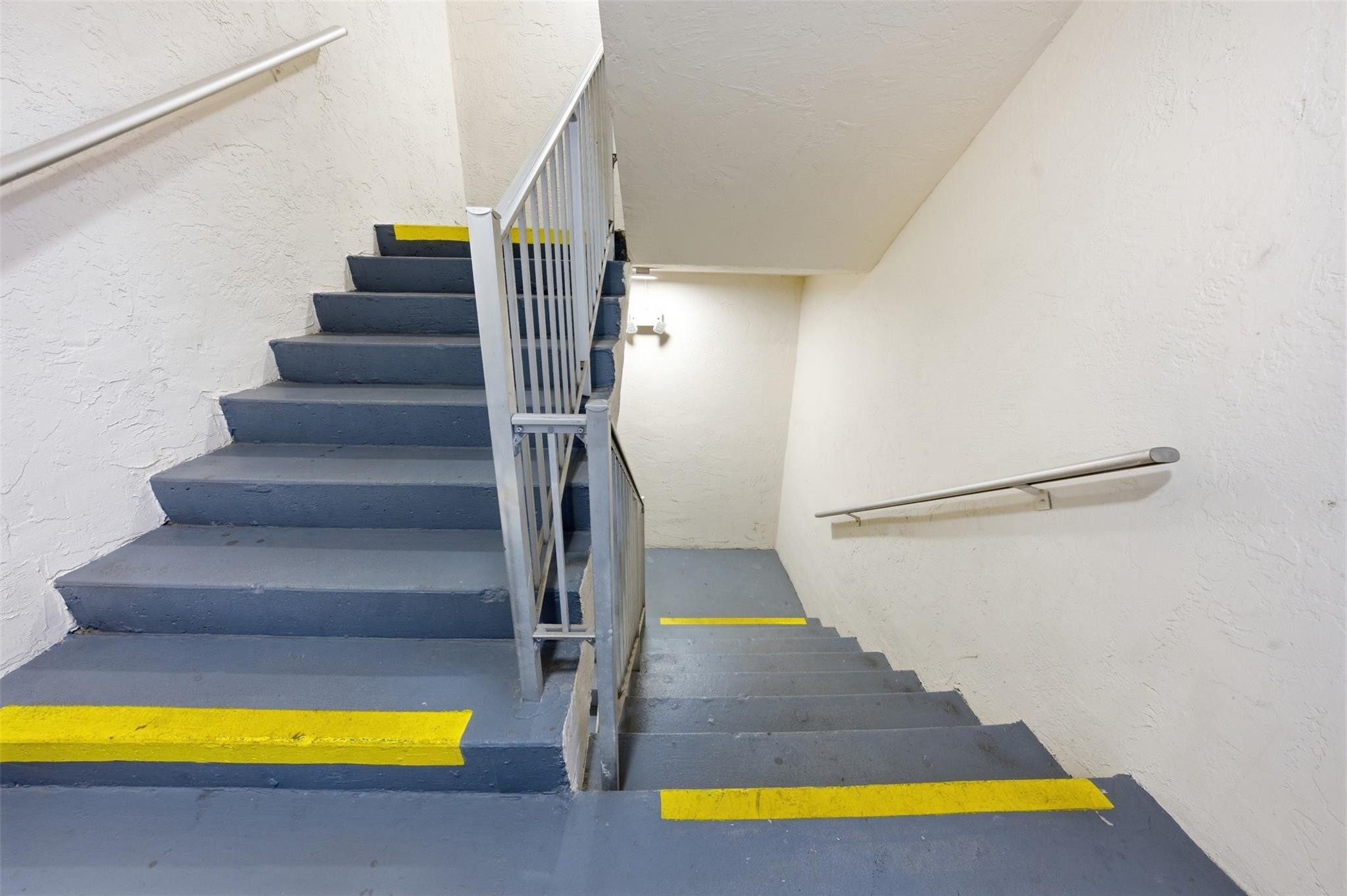 3000 S Course Drive 201