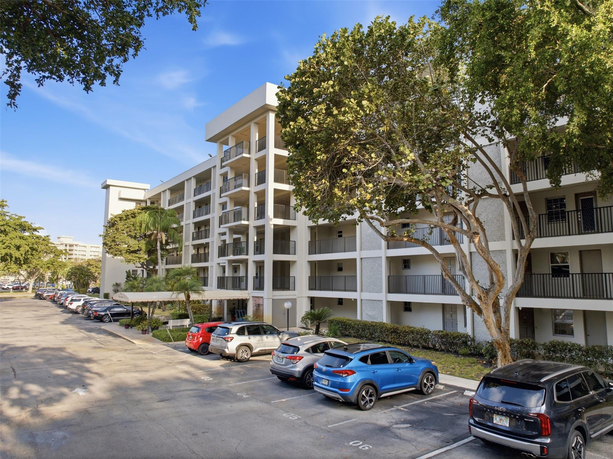 3000 S Course Drive 201