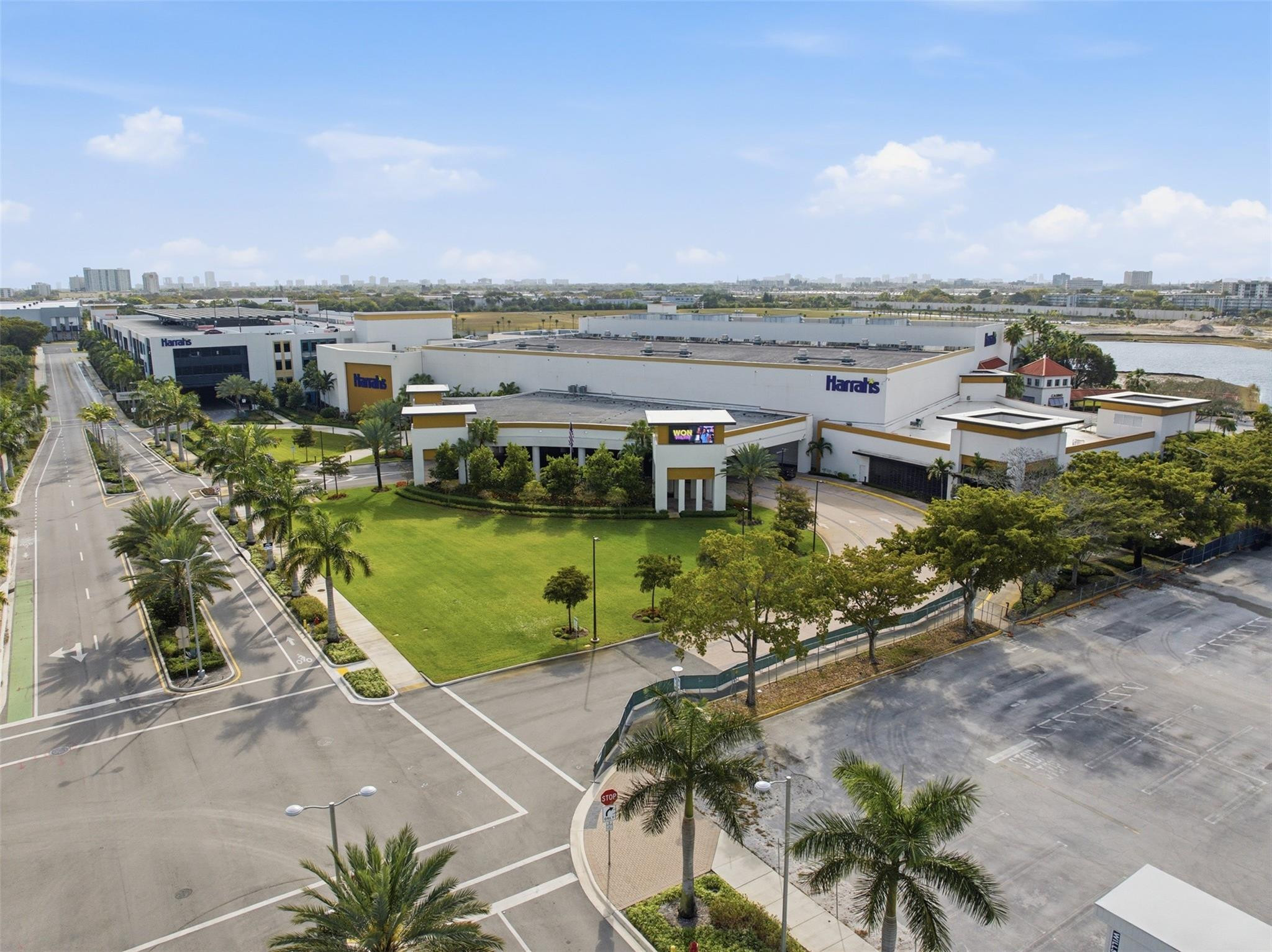 3000 S Course Drive 201