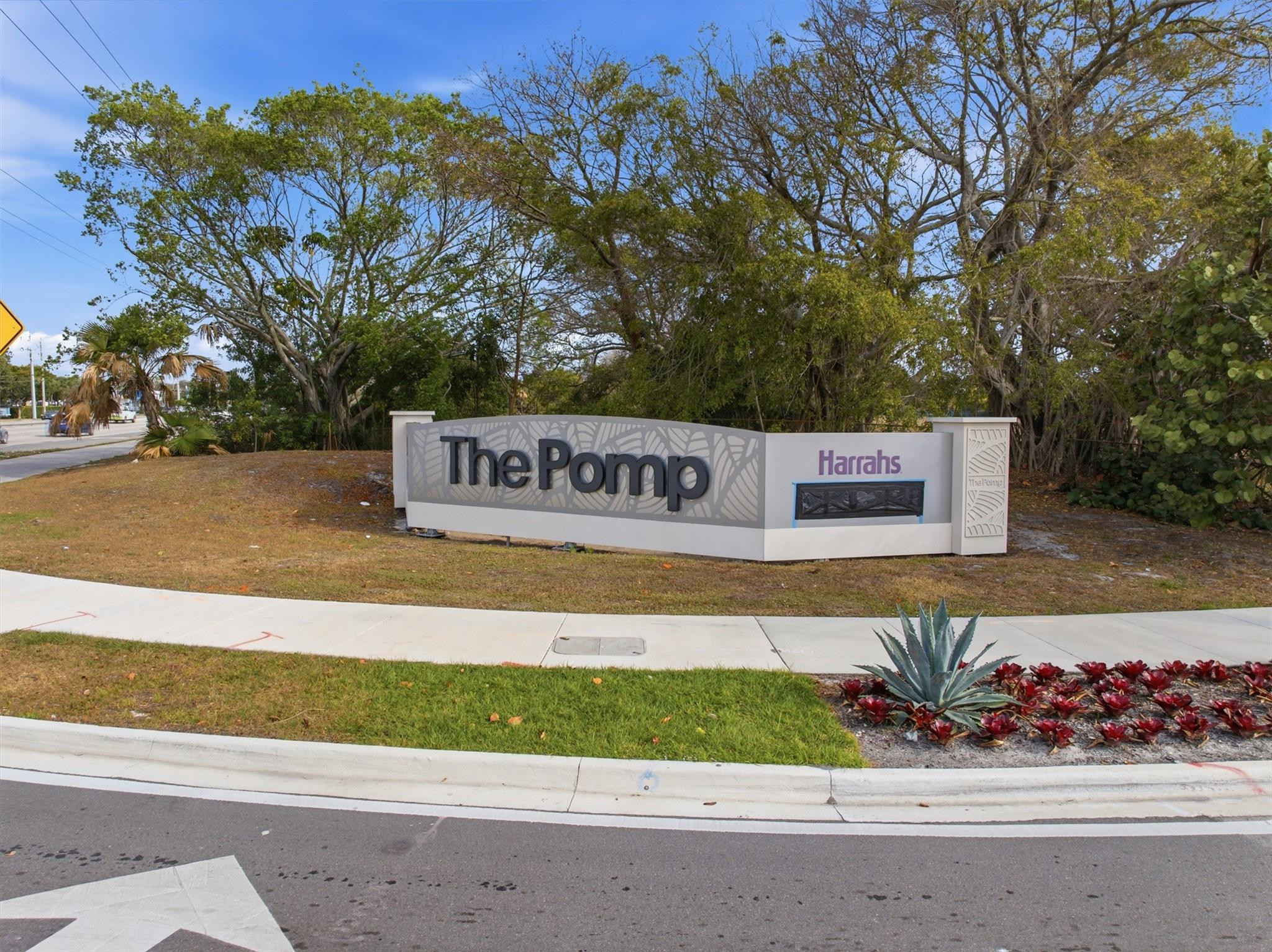 3000 S Course Drive 201