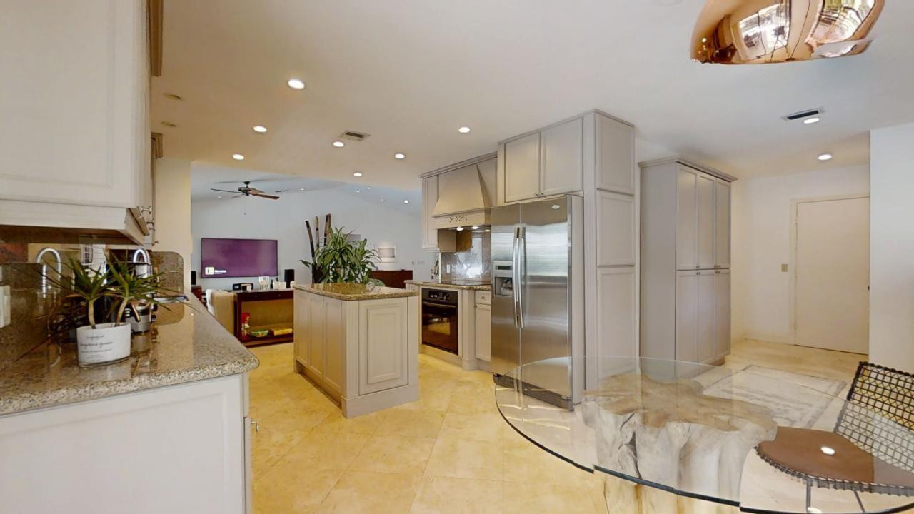 2899 NW 26th Avenue