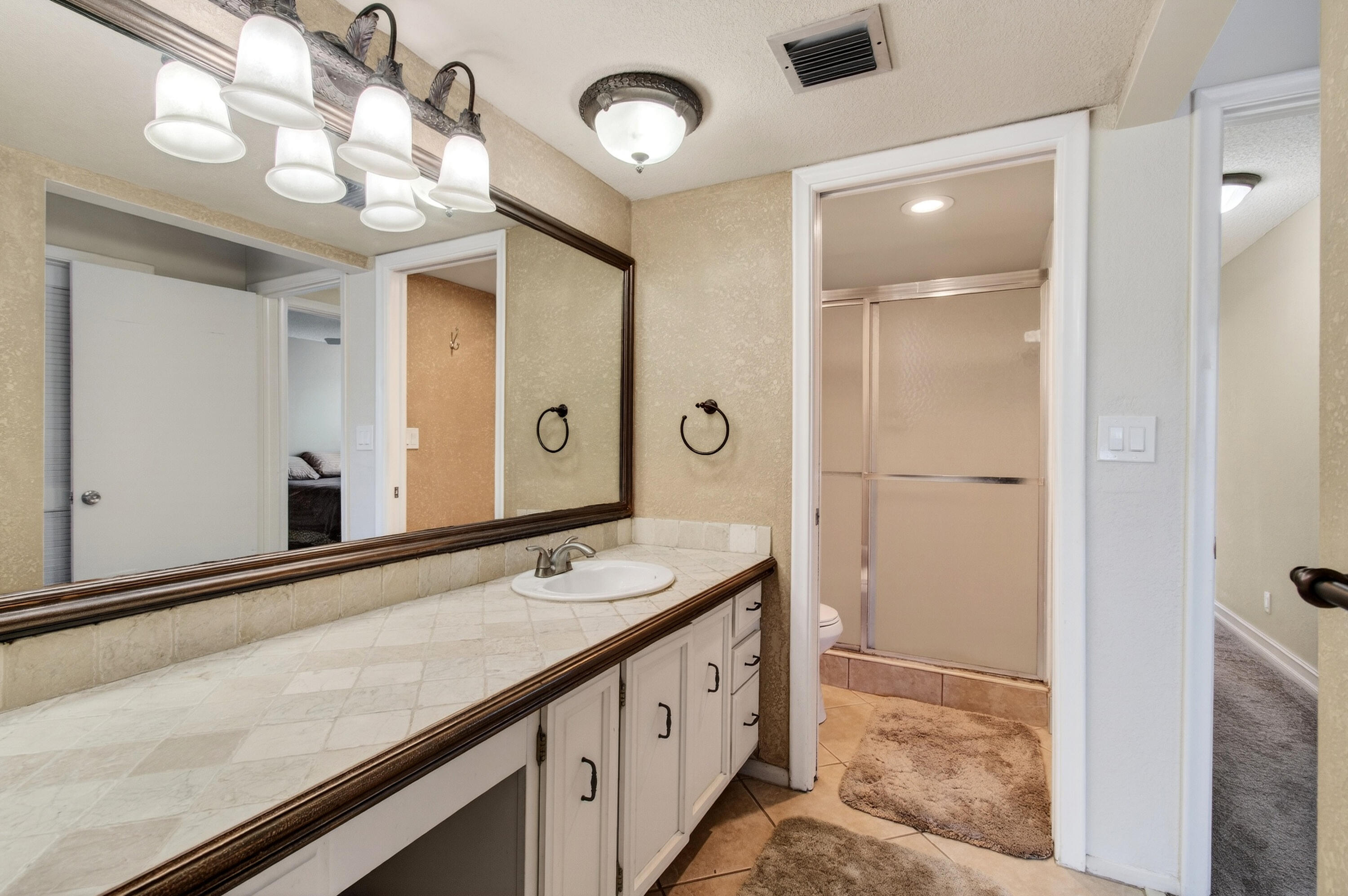 2303 Bridgewood Drive 2303