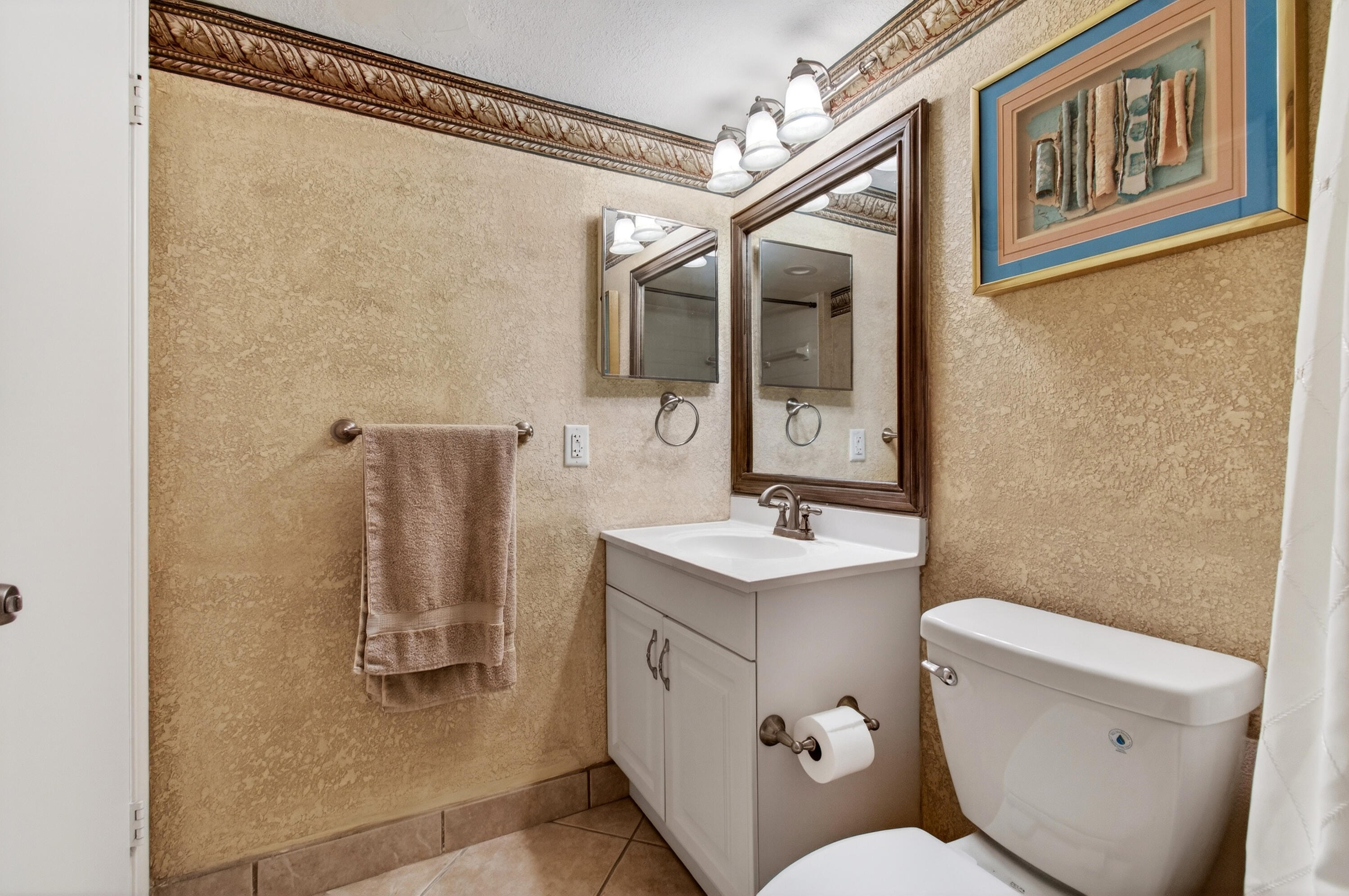 2303 Bridgewood Drive 2303