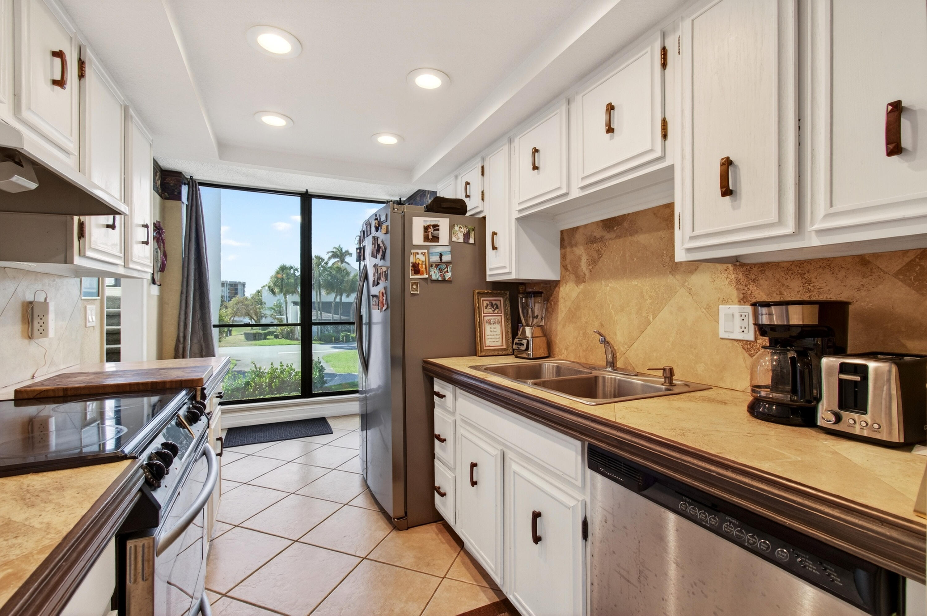 2303 Bridgewood Drive 2303