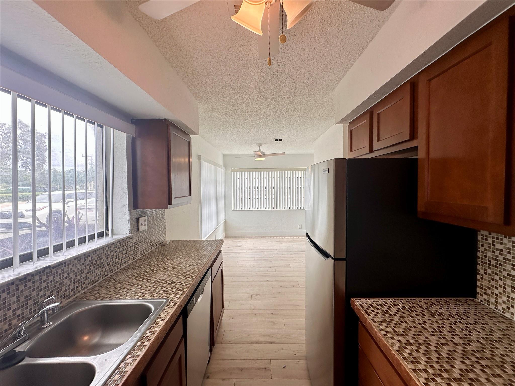 2580 Coral Springs Drive