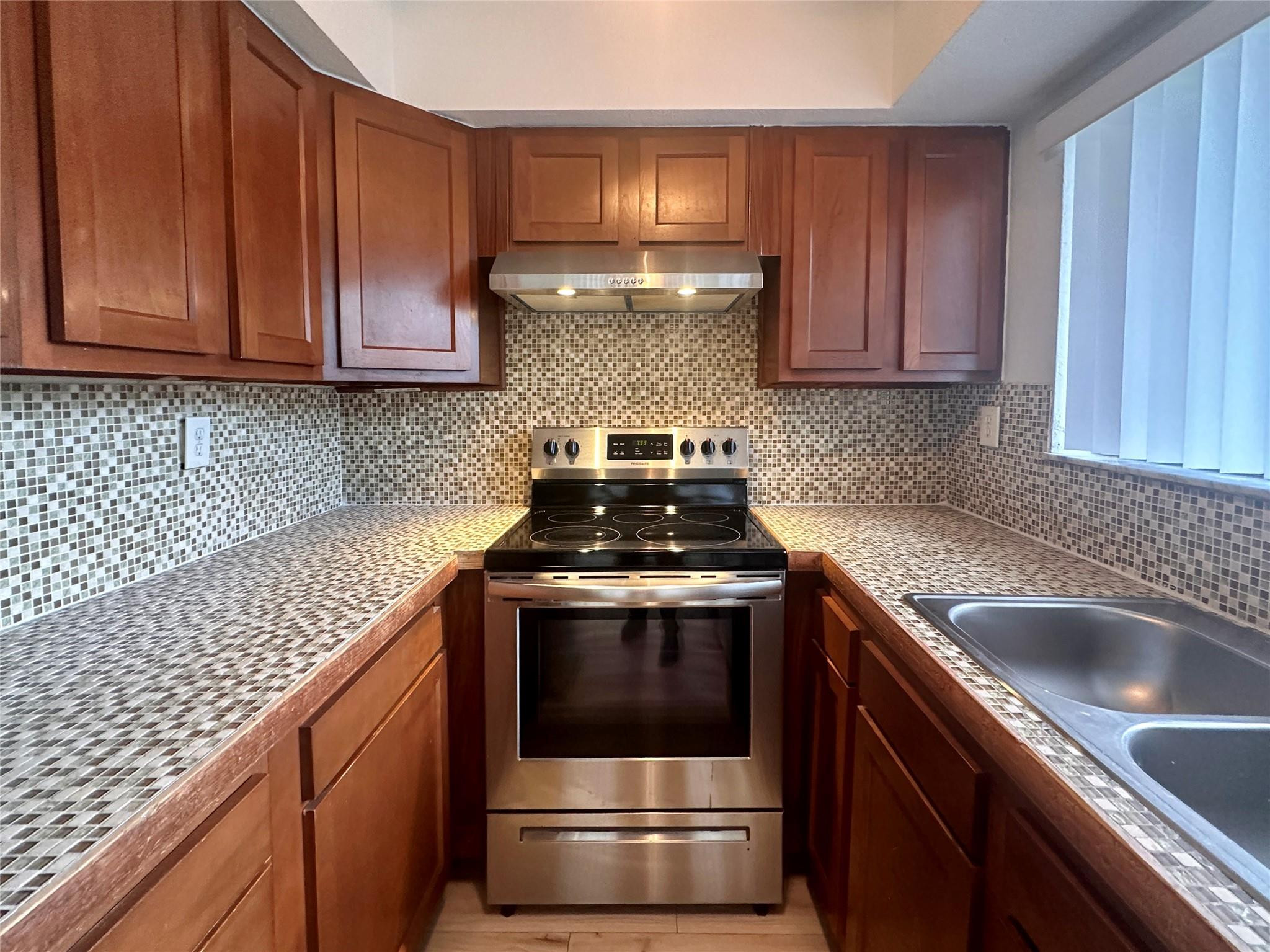 2580 Coral Springs Drive