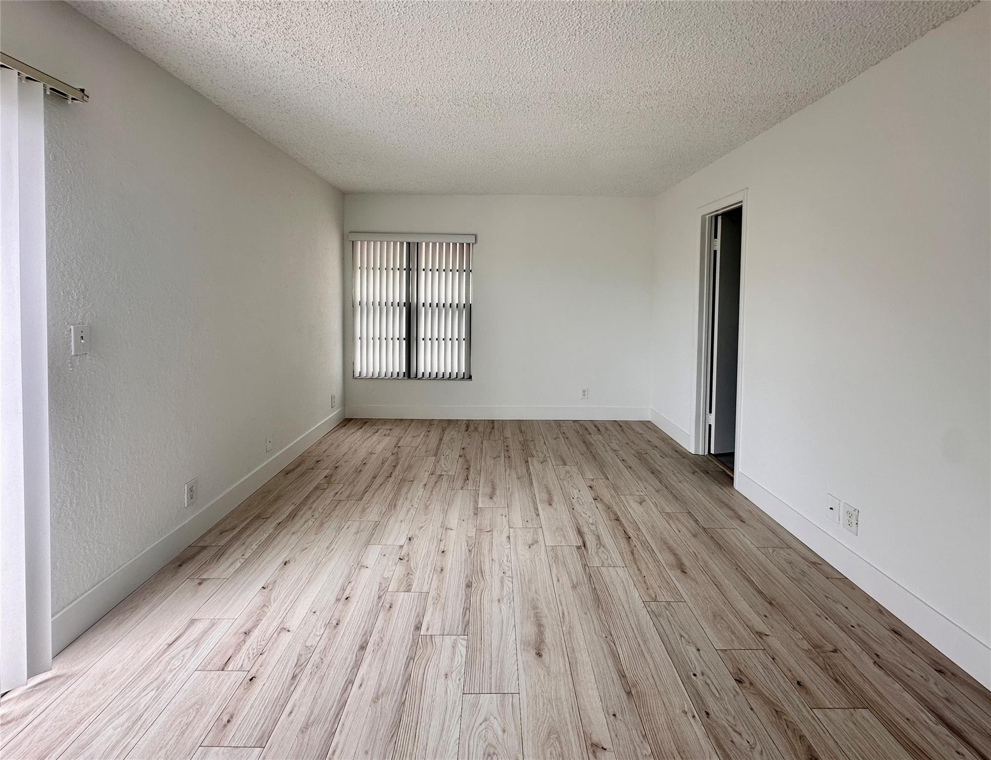 2580 Coral Springs Drive