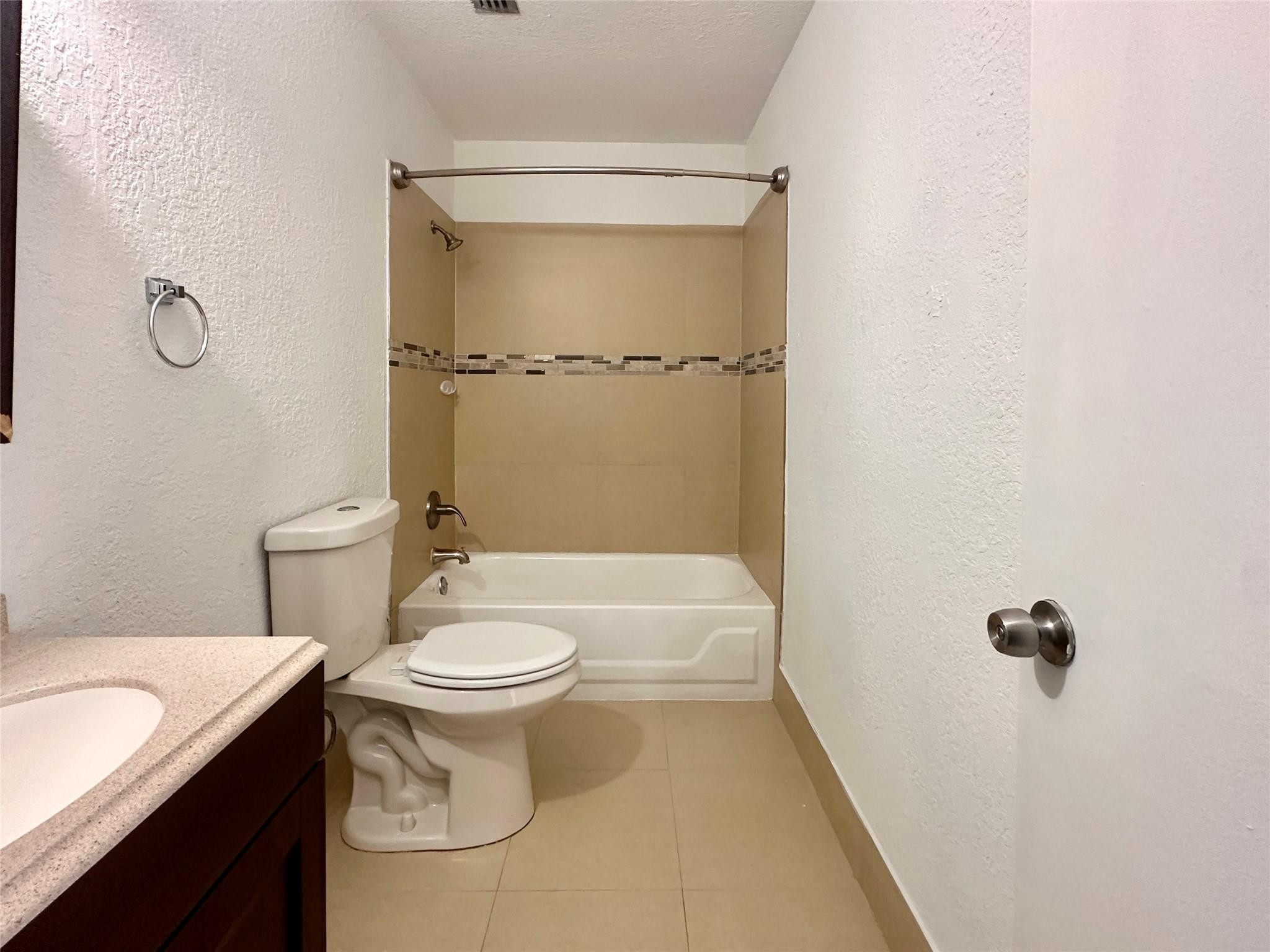 2580 Coral Springs Drive