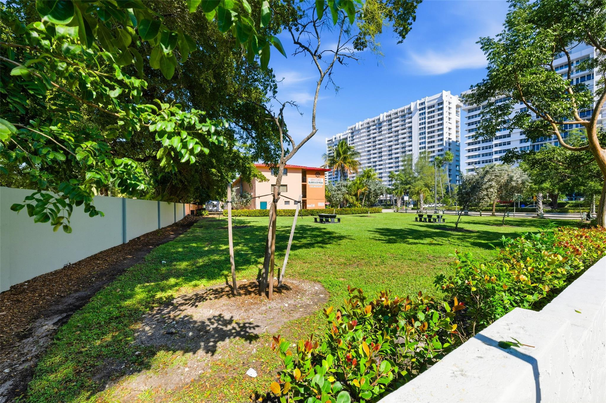 4143 N Ocean Boulevard 203