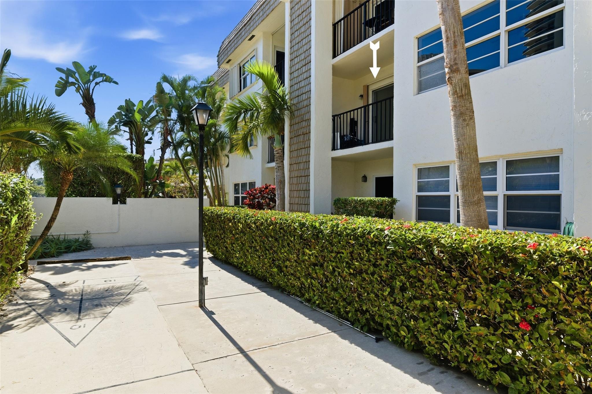 4143 N Ocean Boulevard 203