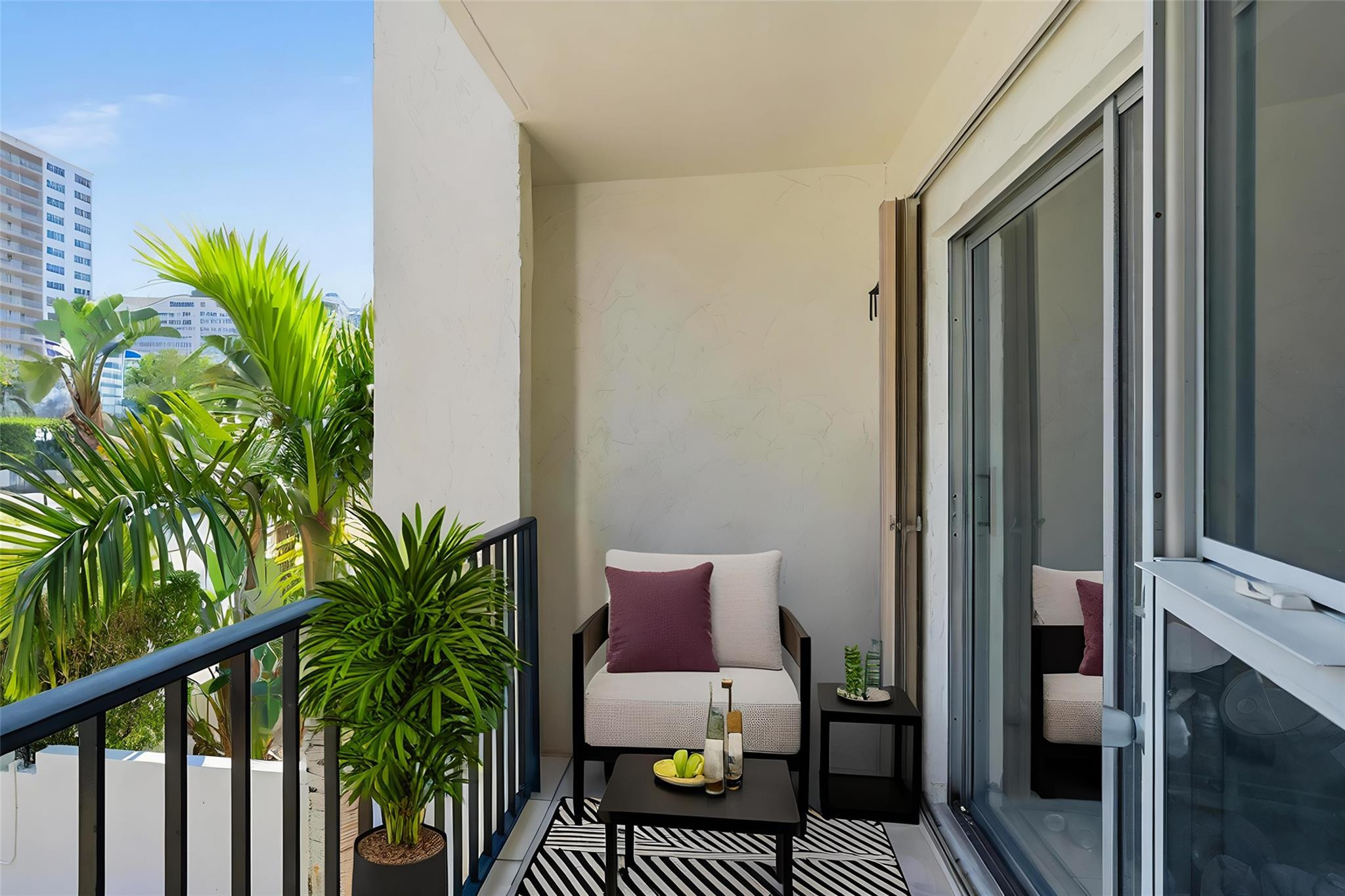 4143 N Ocean Boulevard 203
