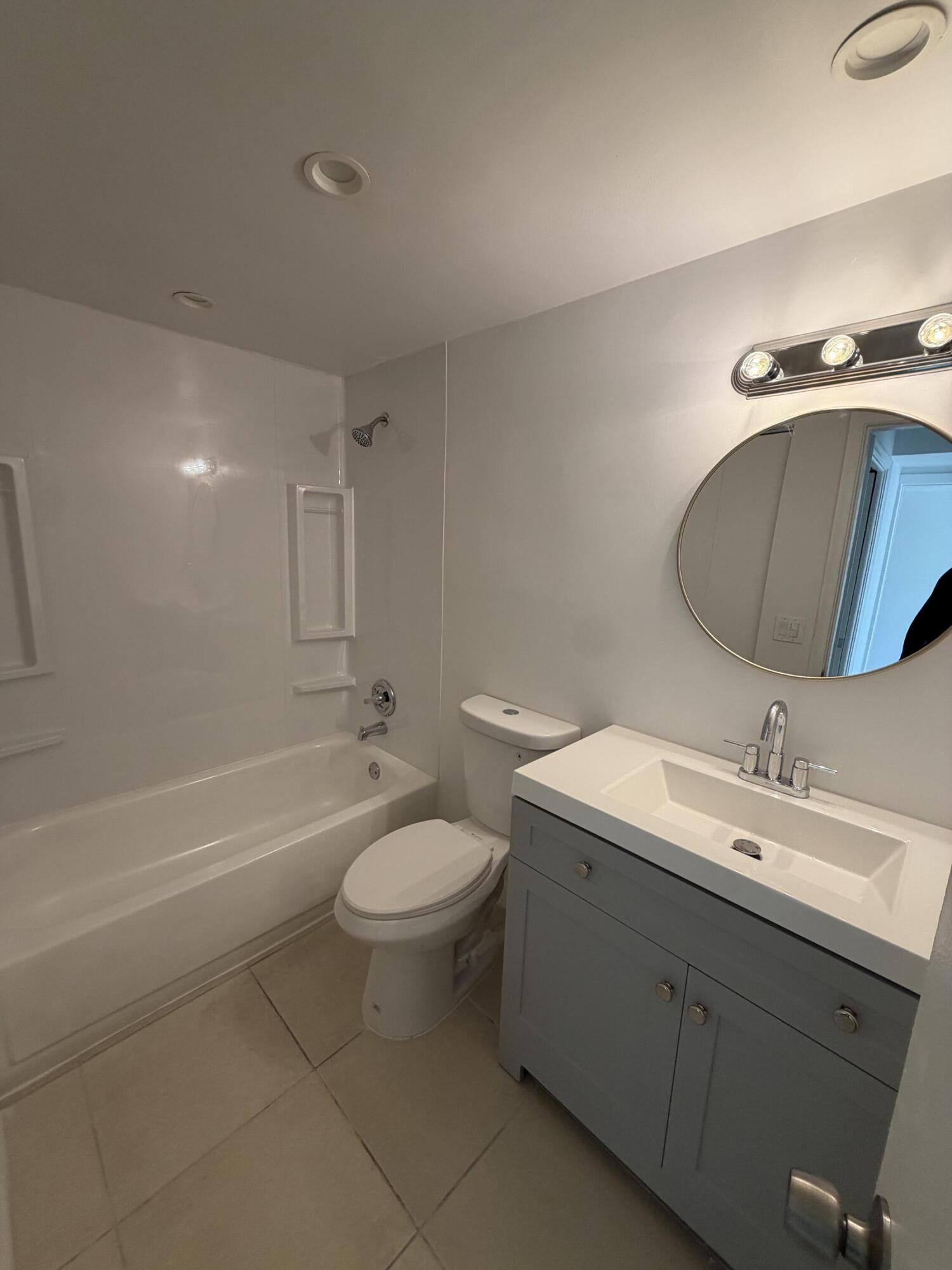 4143 N Ocean Boulevard 203