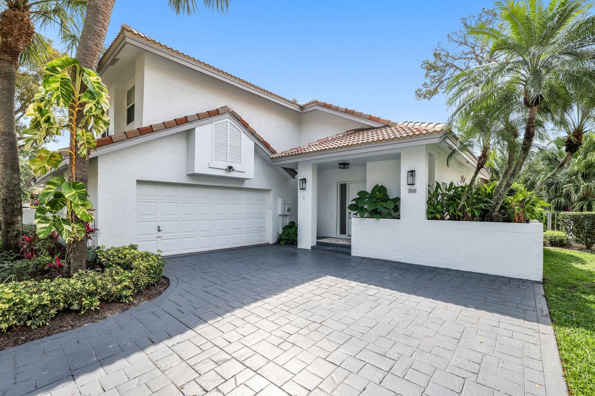 2044 NW 52nd Street