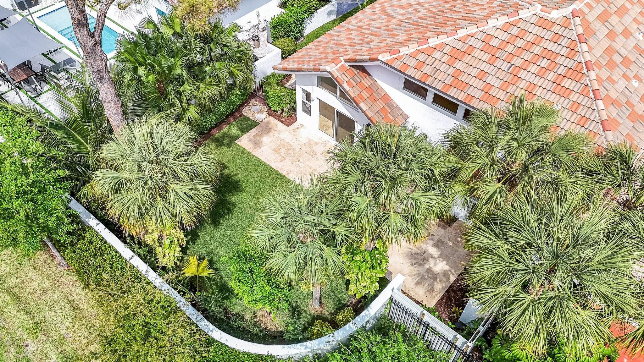 2044 NW 52nd Street