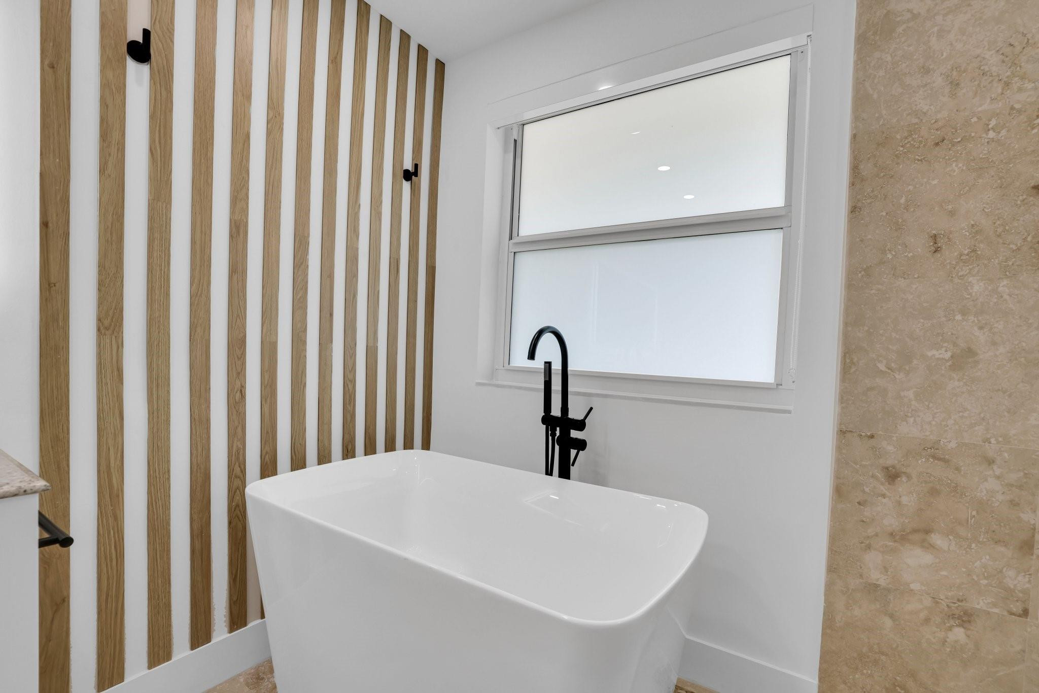2044 NW 52nd Street