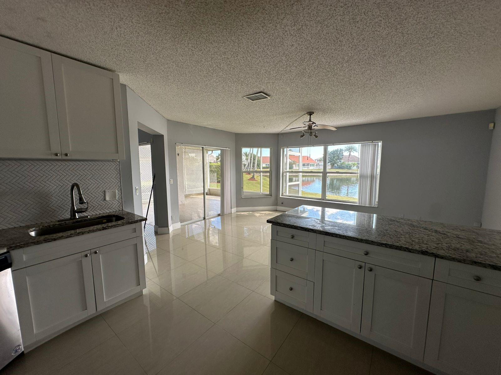 7700 Stone Harbour Drive 4