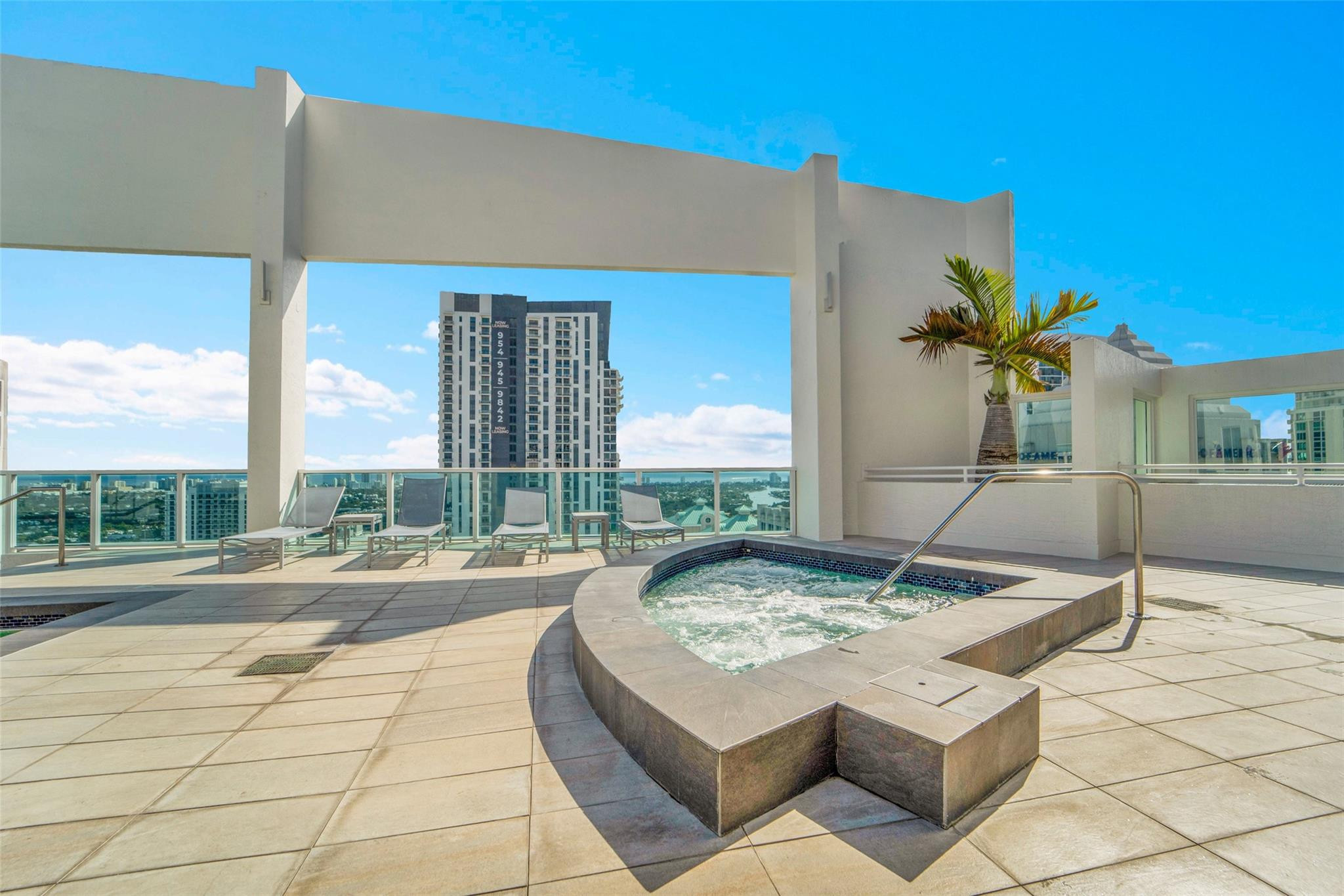 350 SE 2nd Street 850