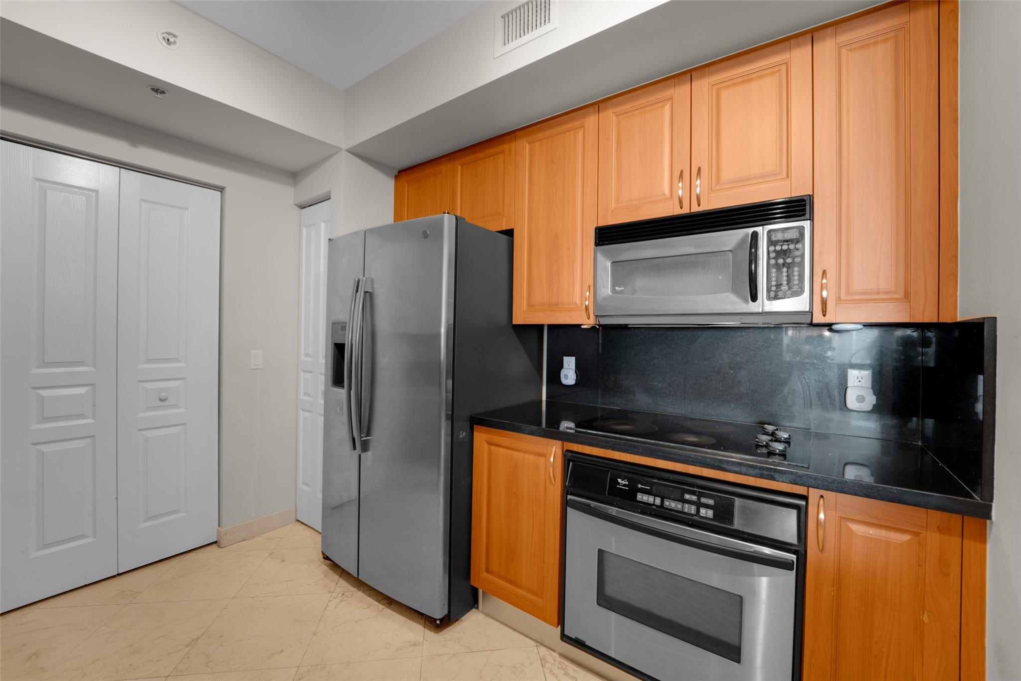 350 SE 2nd Street 850