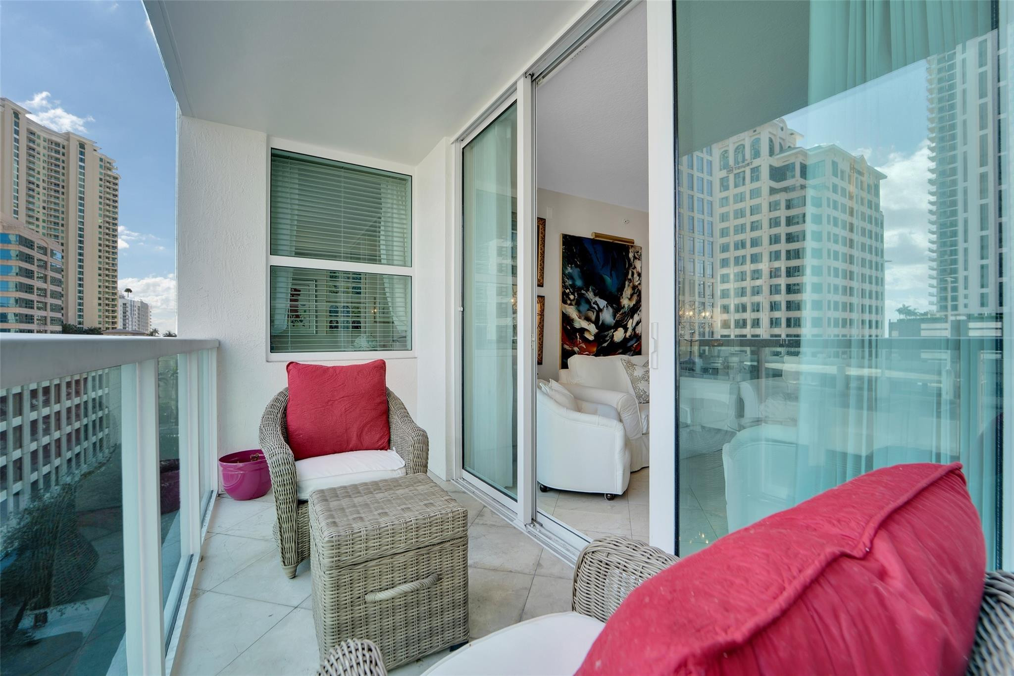 350 SE 2nd Street 850
