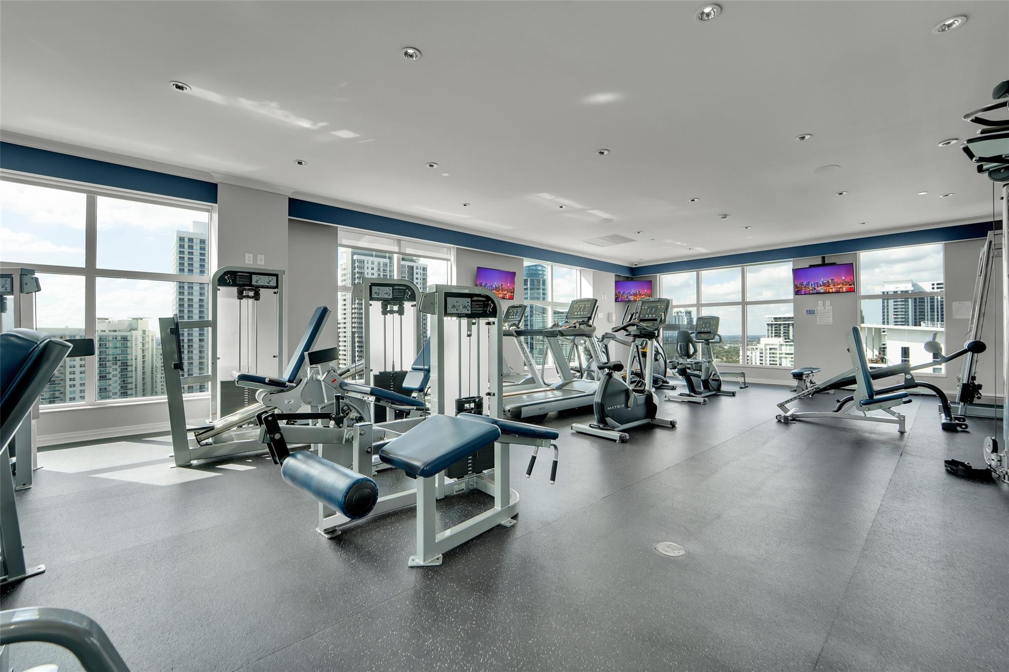 350 SE 2nd Street 850