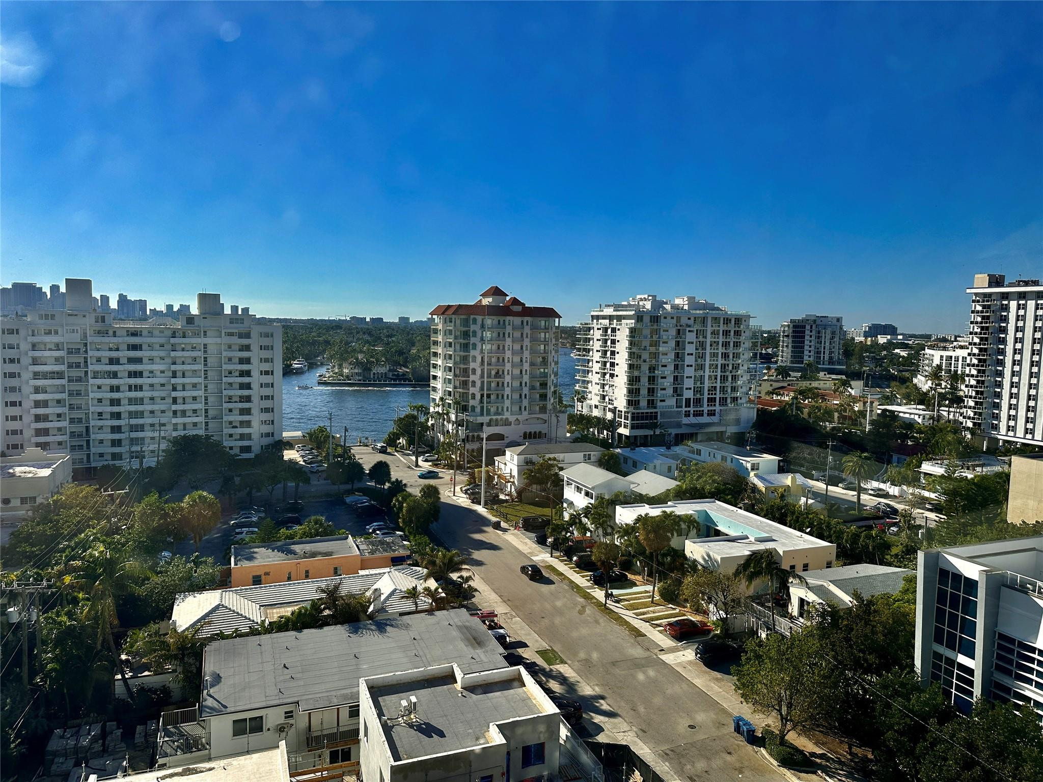 209 N Fort Lauderdale Beach Boulevard Unit: 11C