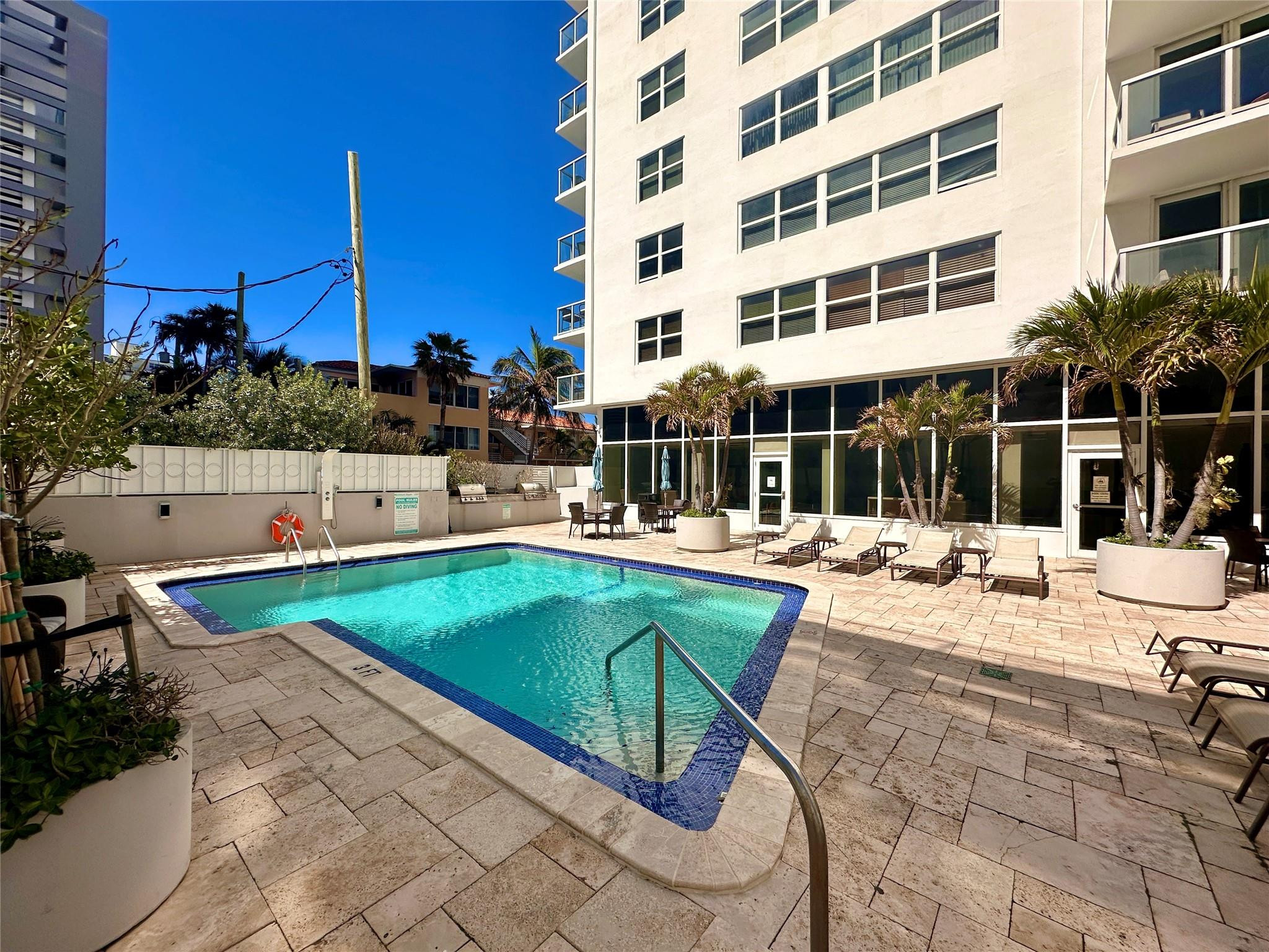 209 N Fort Lauderdale Beach Boulevard Unit: 11C