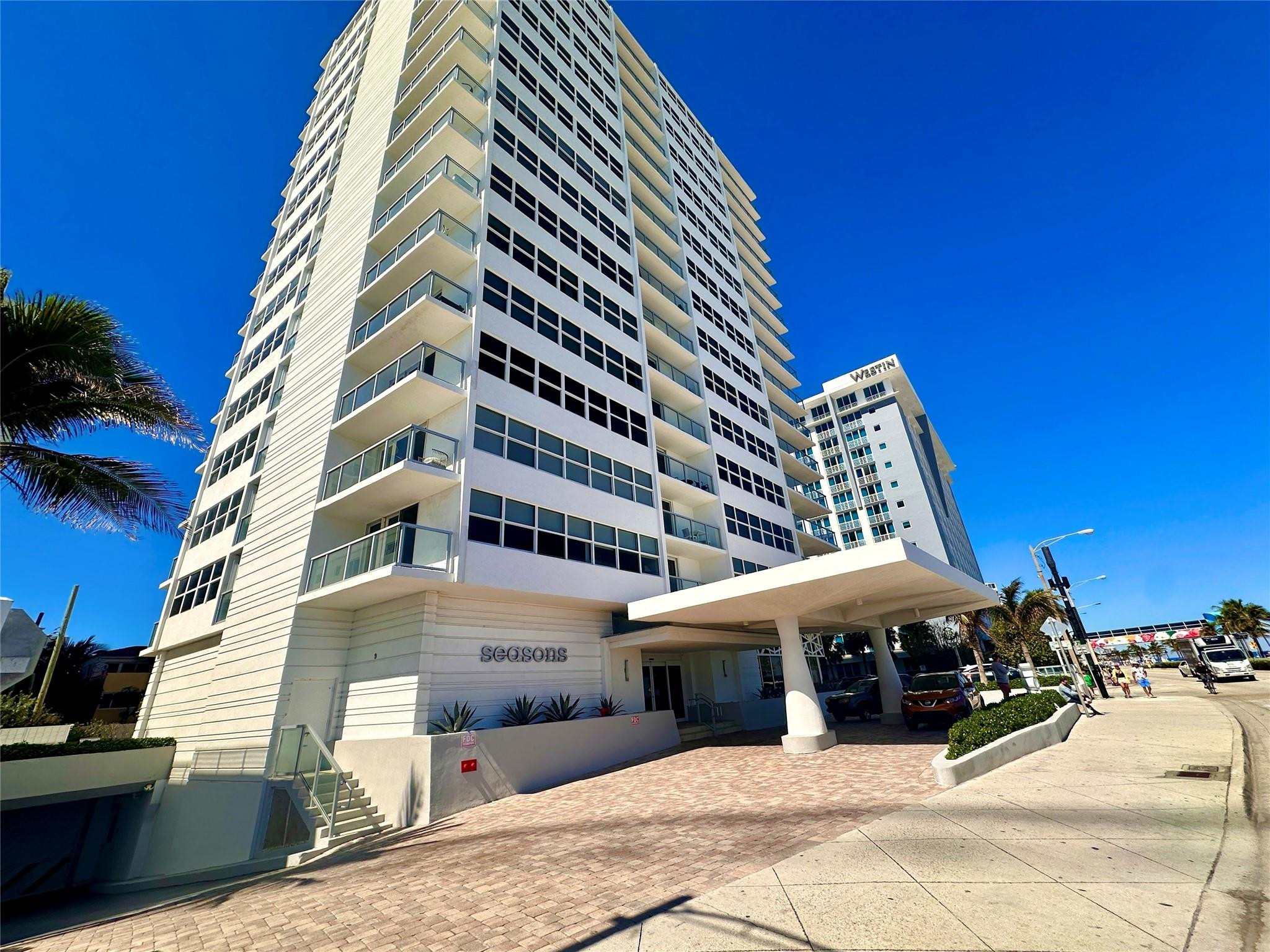 209 N Fort Lauderdale Beach Boulevard Unit: 11C