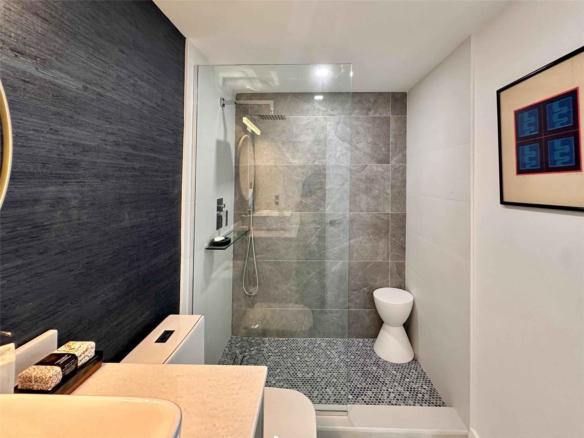 209 N Fort Lauderdale Beach Boulevard Unit: 11C